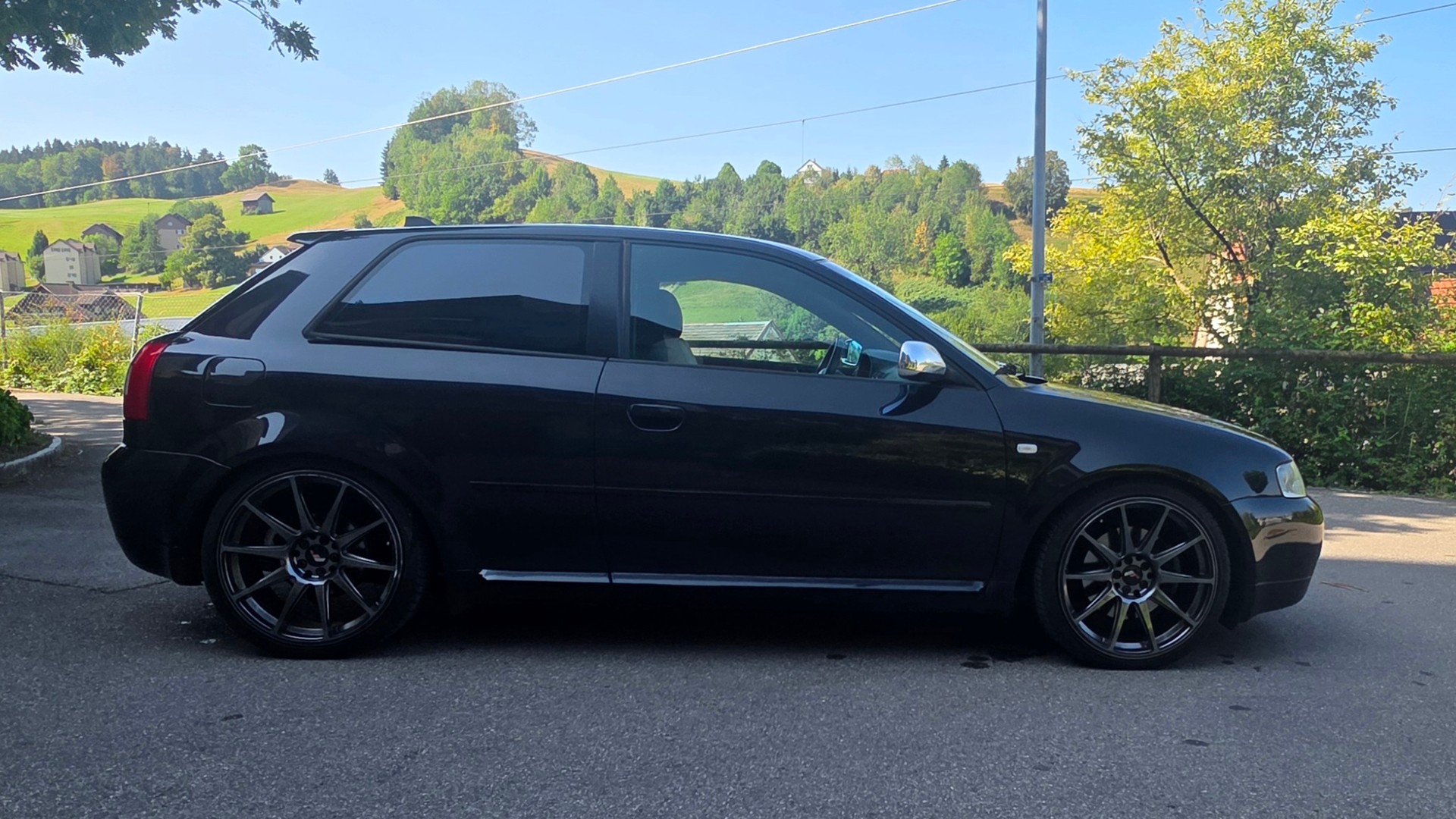 AUDI S3 quattro-image-5