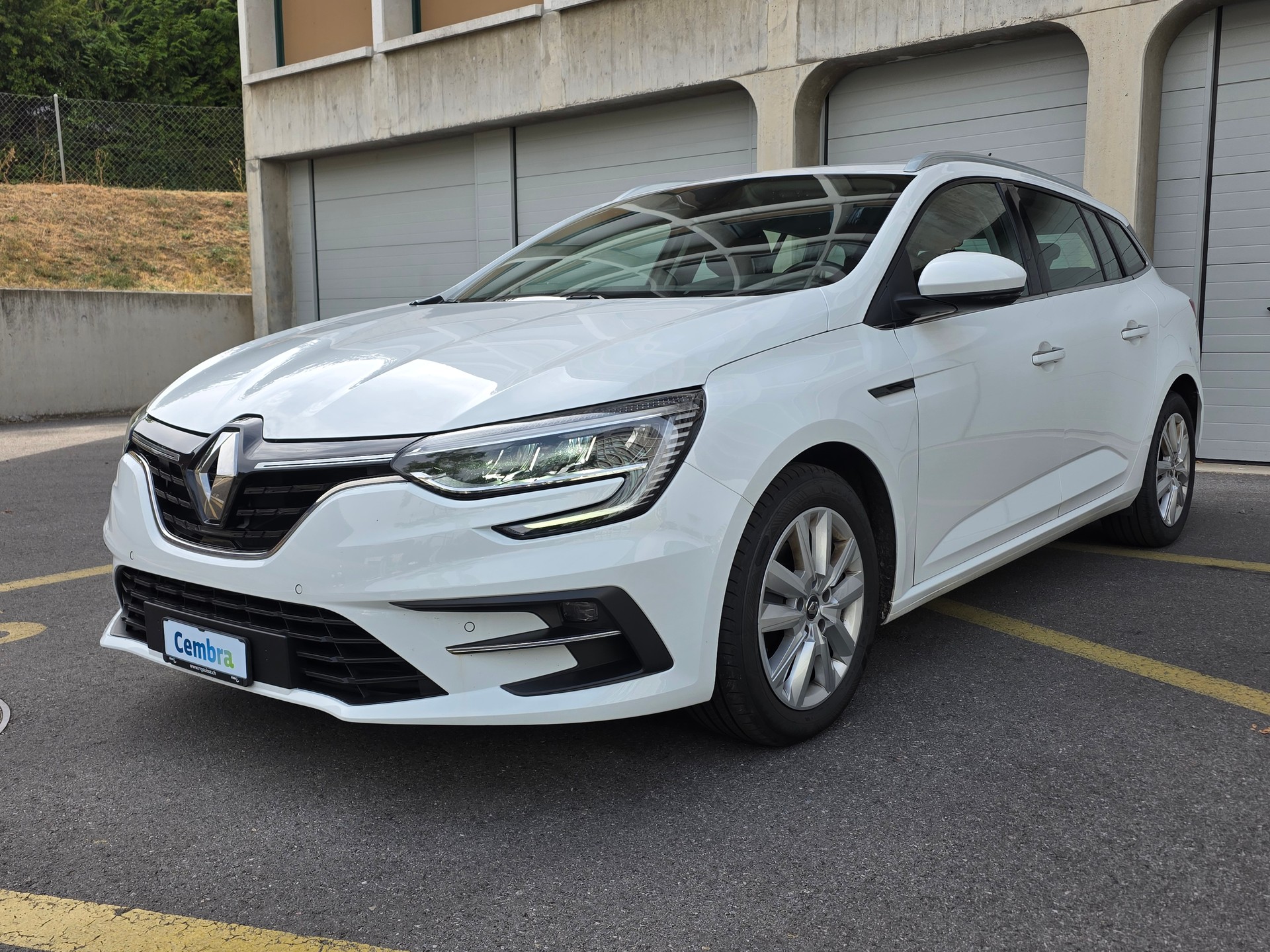 RENAULT 1.5 dCi GrandTour Business-image-0