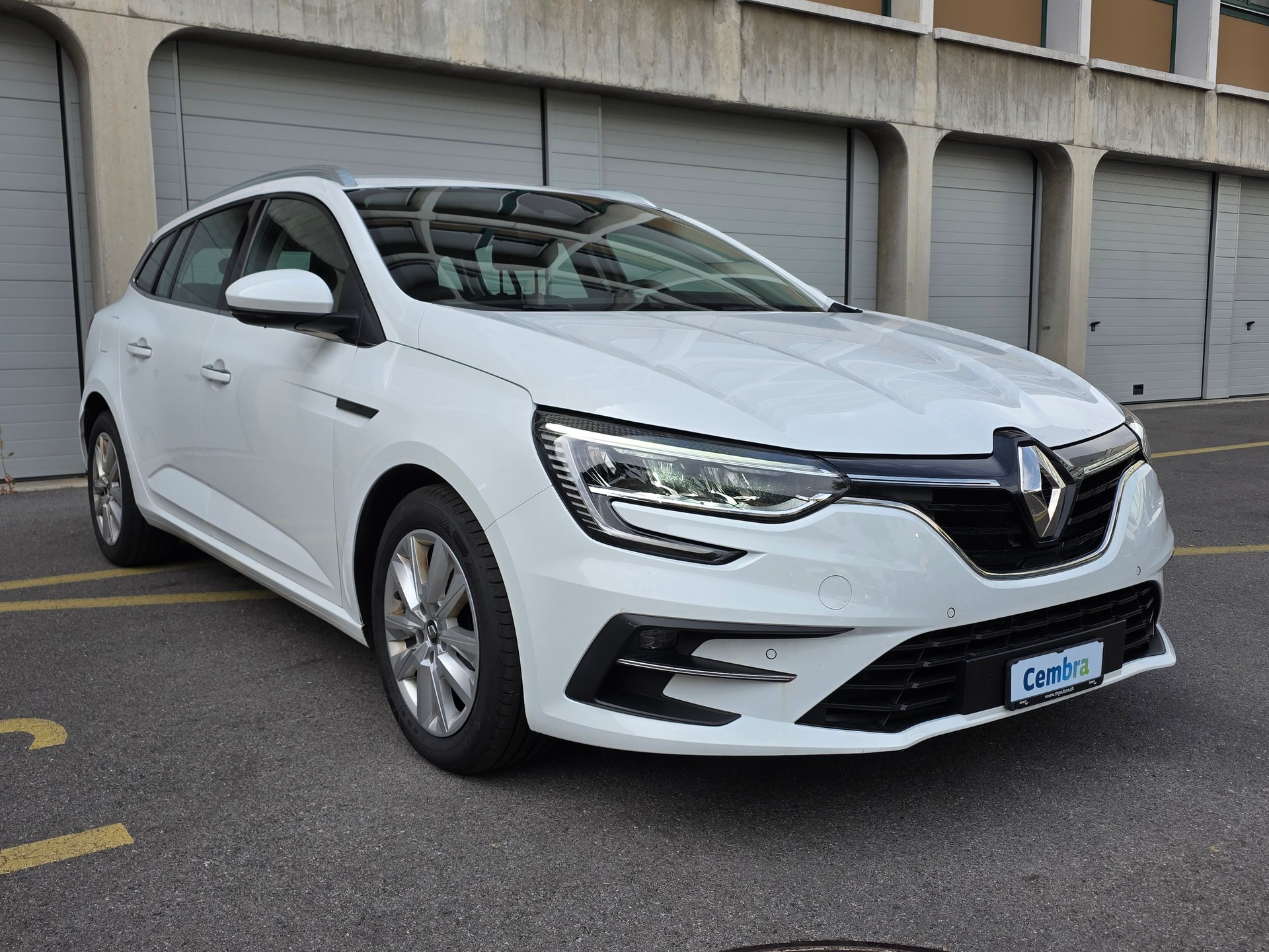 RENAULT 1.5 dCi GrandTour Business-image-1