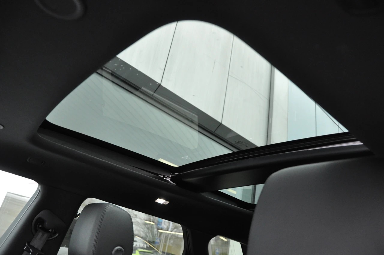 LAND ROVER Range Rover Evoque R-Dynamic D 200 MHEV SE AT9-image-22