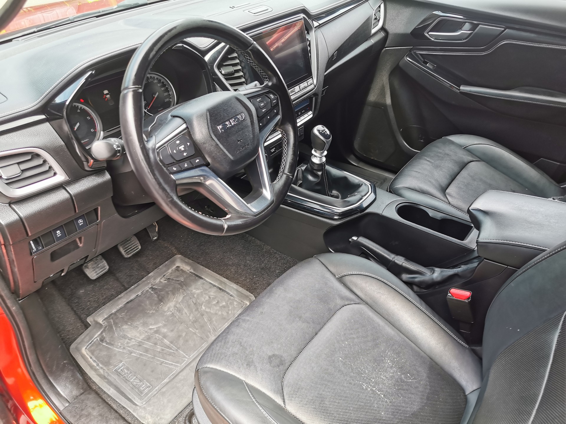 ISUZU D-MAX 1.9 SingleCab N60B 4x4-image-11