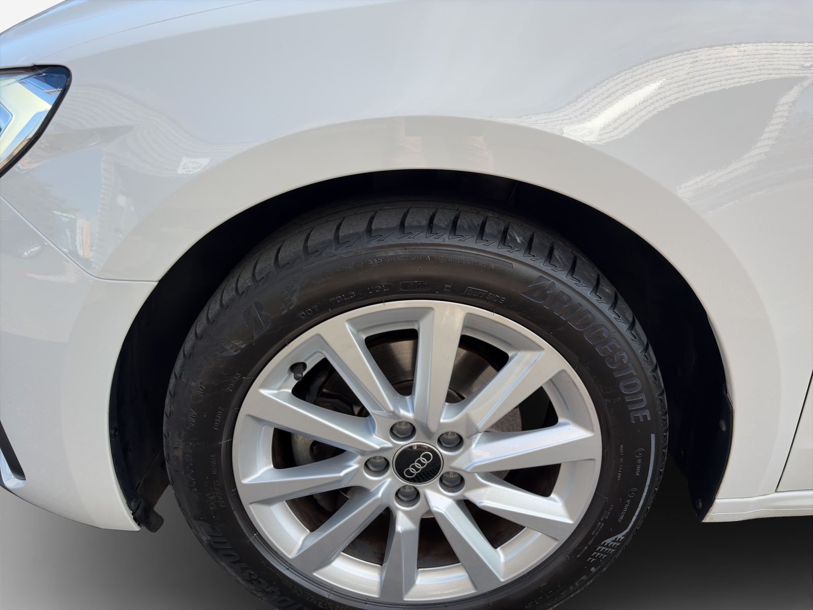 AUDI A1 Sportback 30 TFSI Attraction-image-13