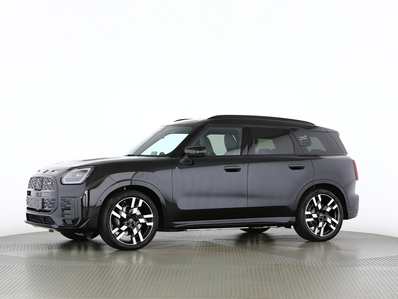 MINI Countryman SE ALL 4-showroom-element-3