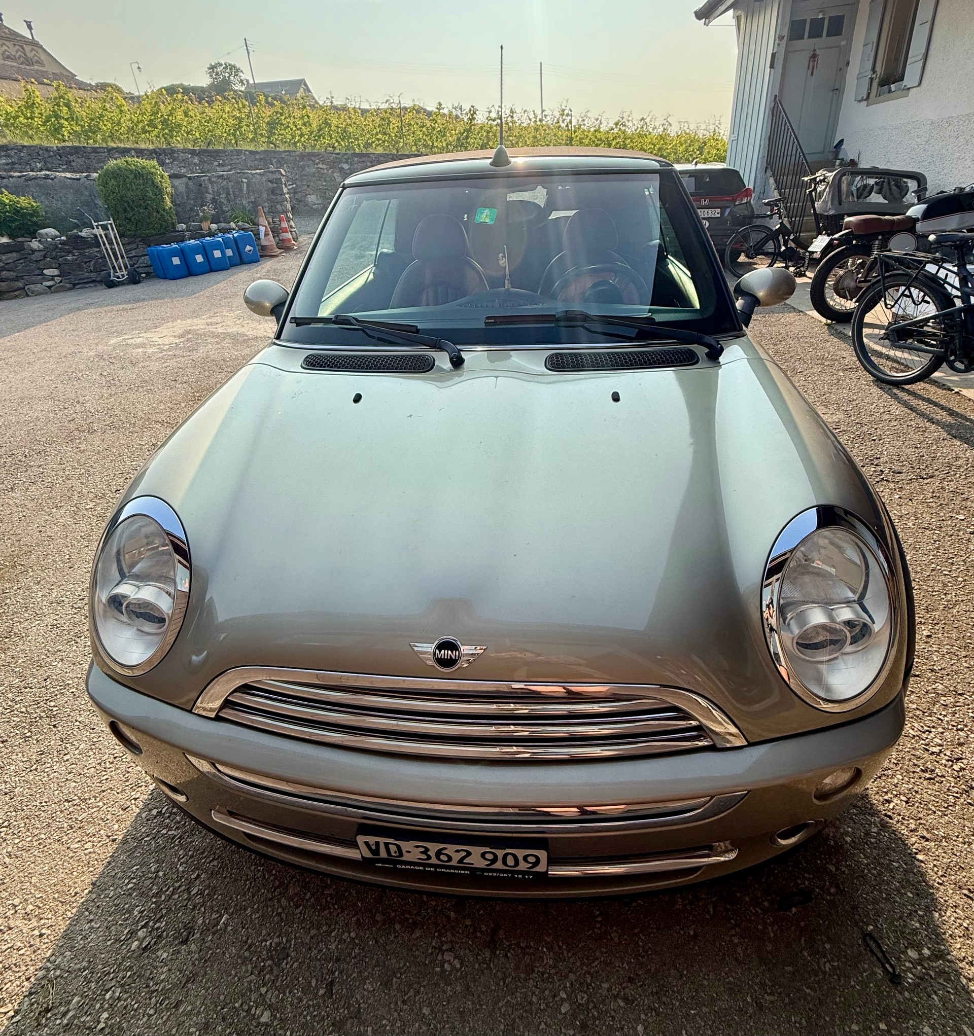 MINI Cabriolet-image-4