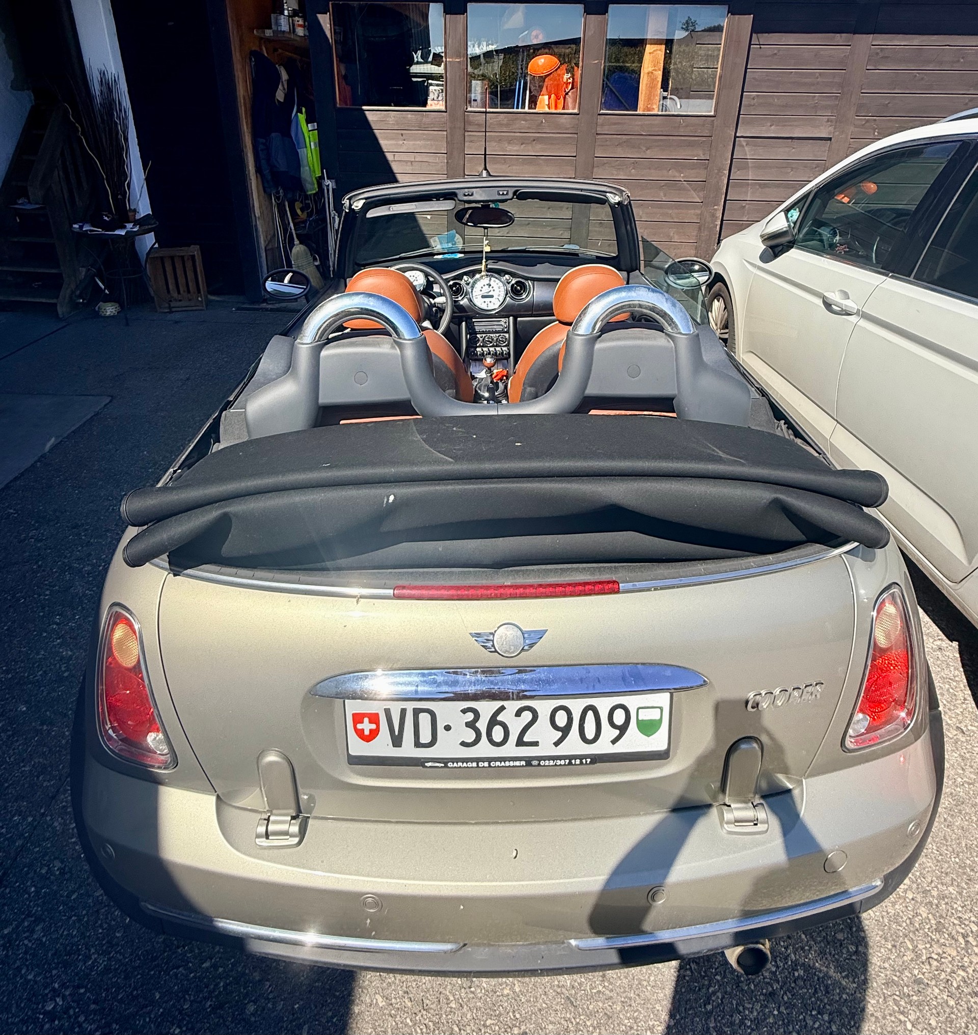 MINI Cabriolet-image-2