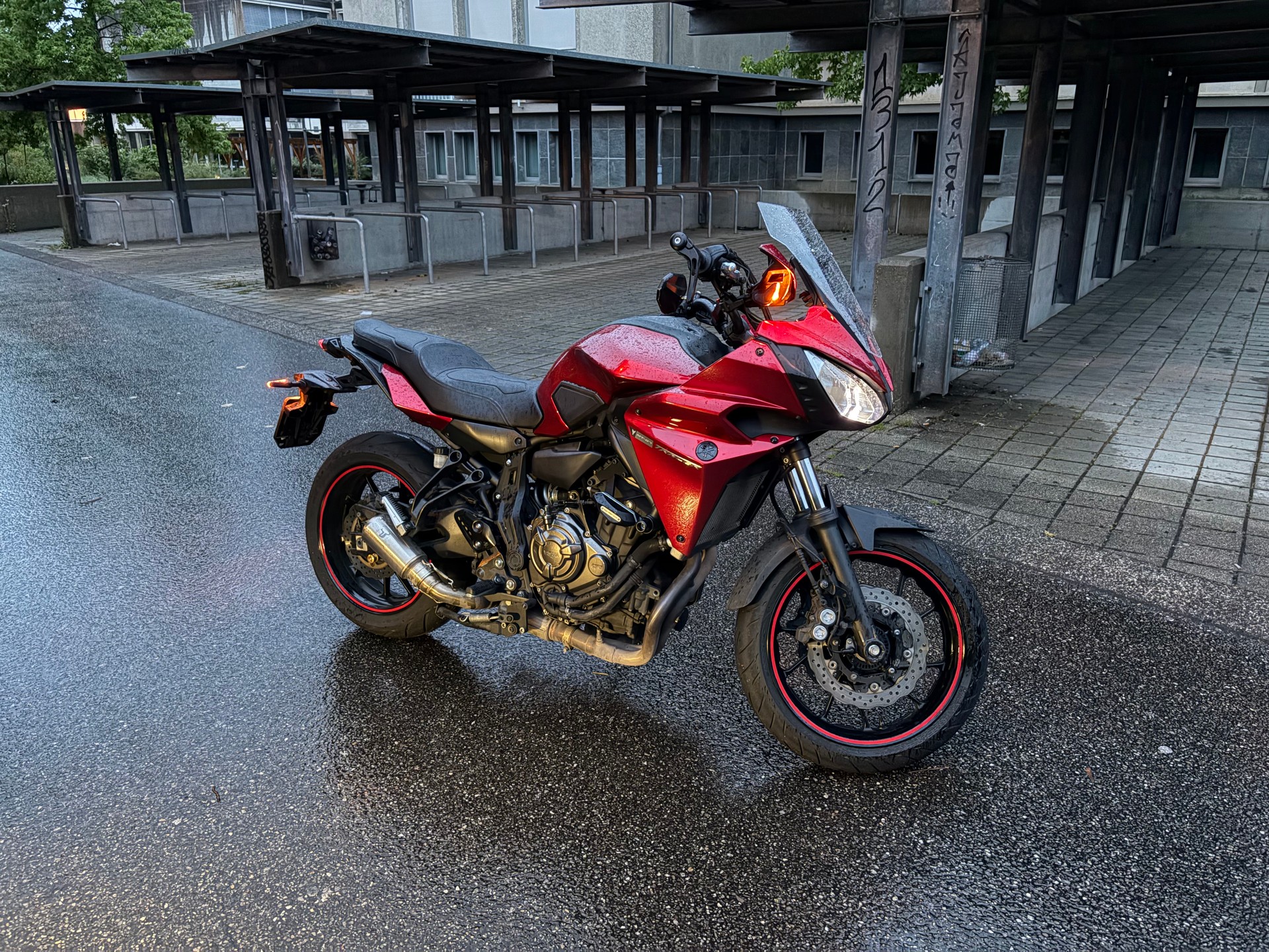 YAMAHA Tracer 700 ABS