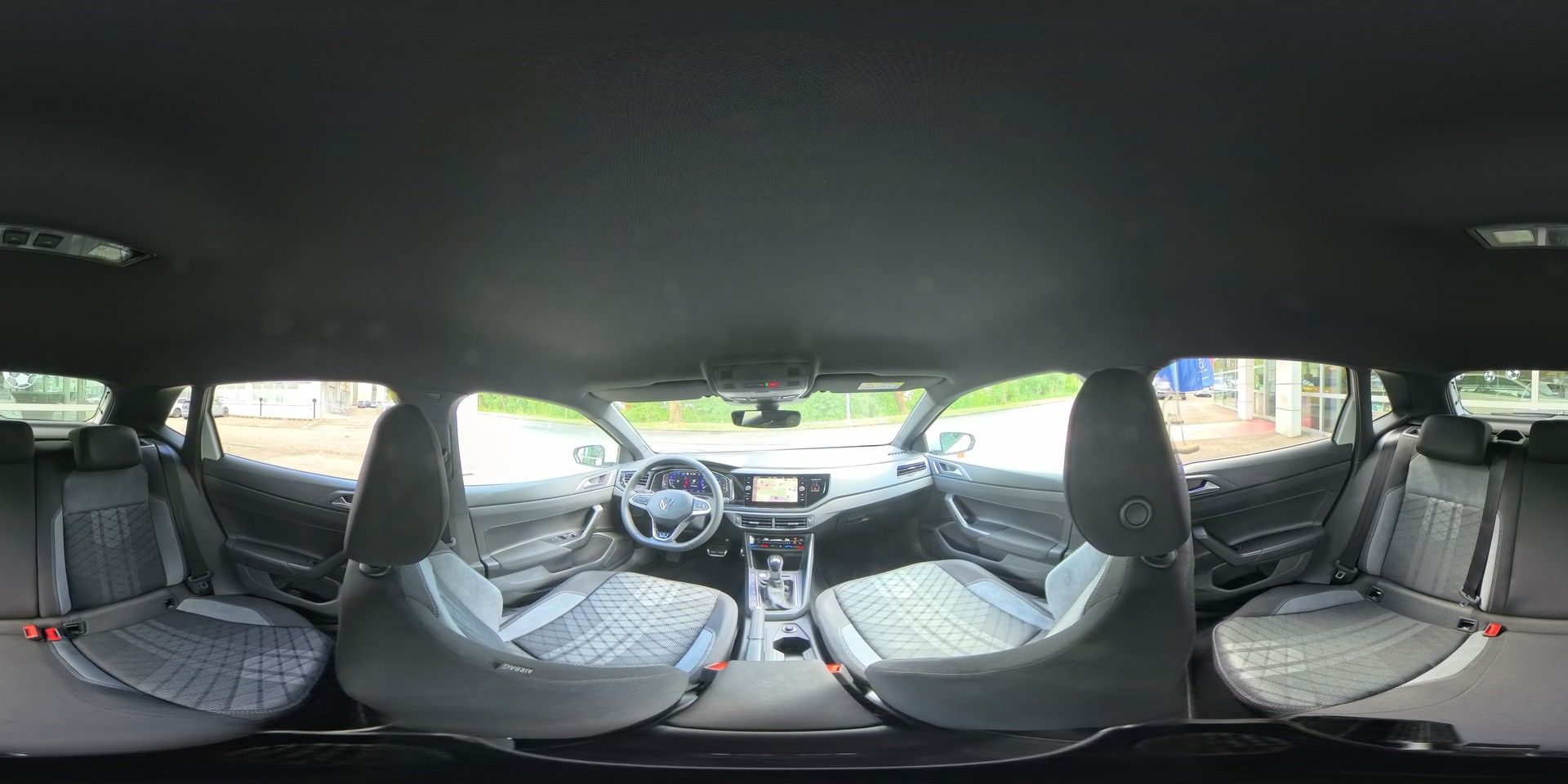 VW Polo 1.0 TSI R-Line United DSG-image-28