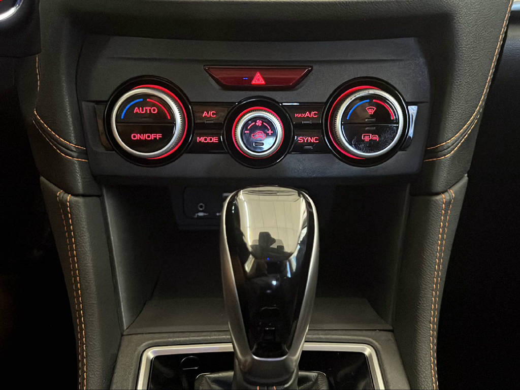 SUBARU XV 1.6i Swiss Plus-image-18