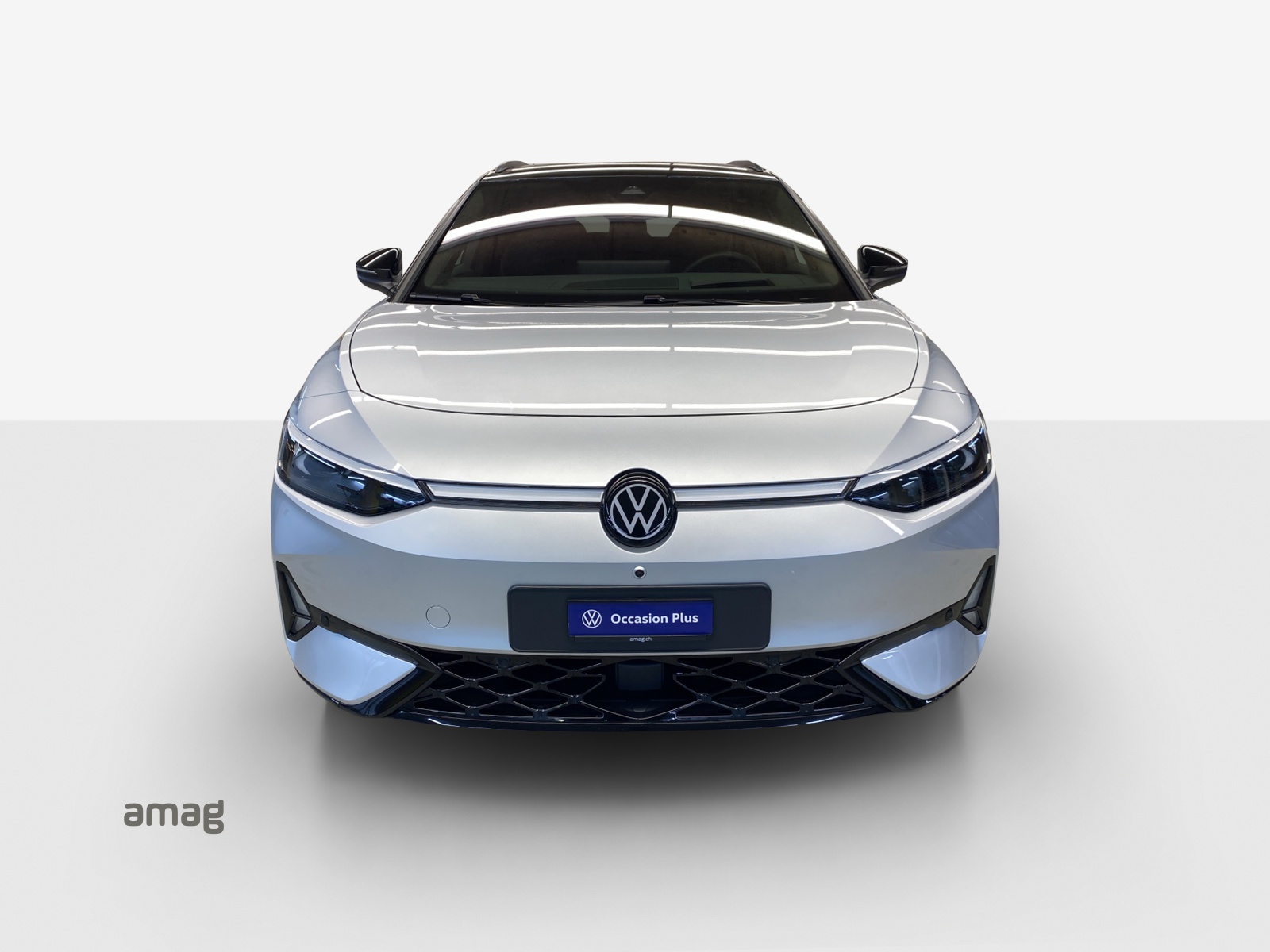 VW ID.7 Tourer GTX 86 kWh GTX United 4 Motion-image-7