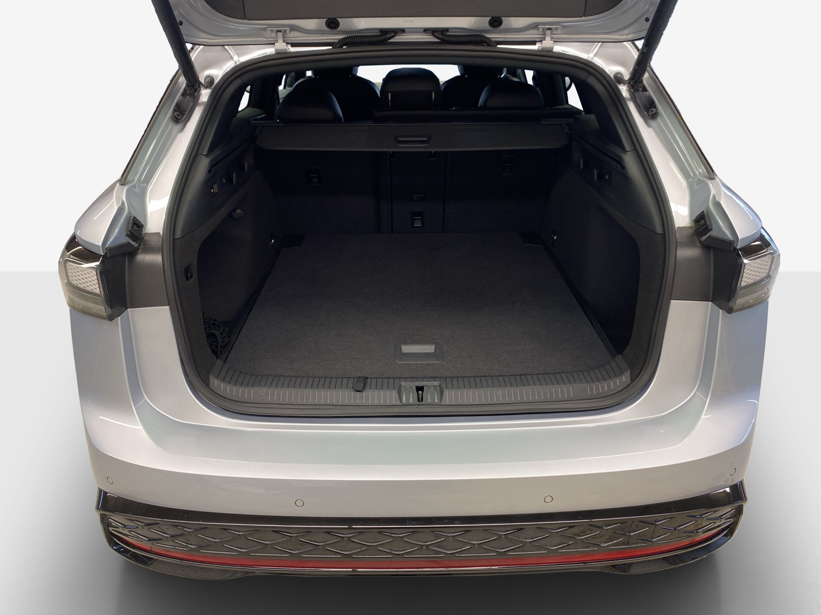 VW ID.7 Tourer GTX 86 kWh GTX United 4 Motion-image-13