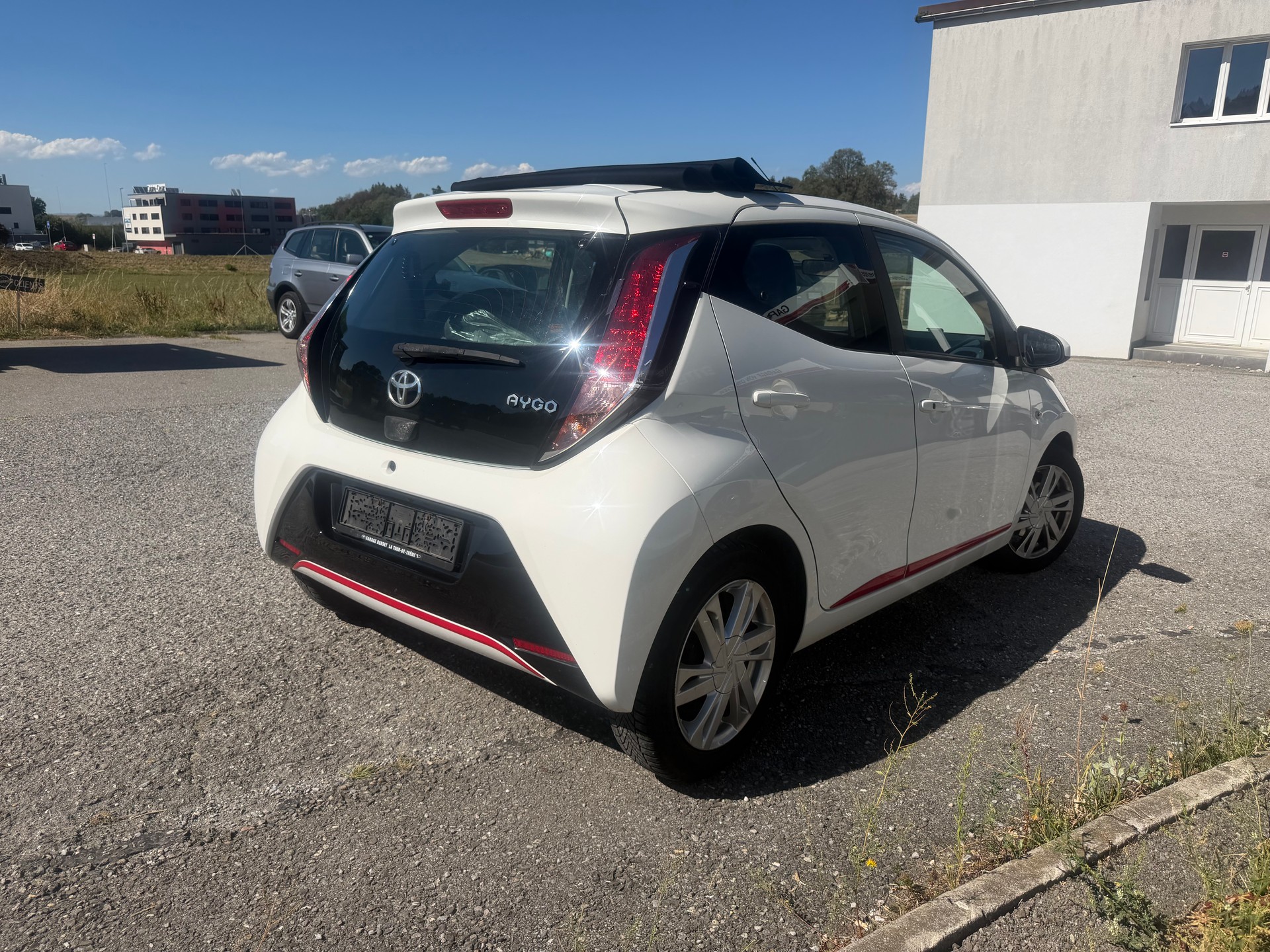 TOYOTA Aygo 1.0 VVT-i x-wave-image-4