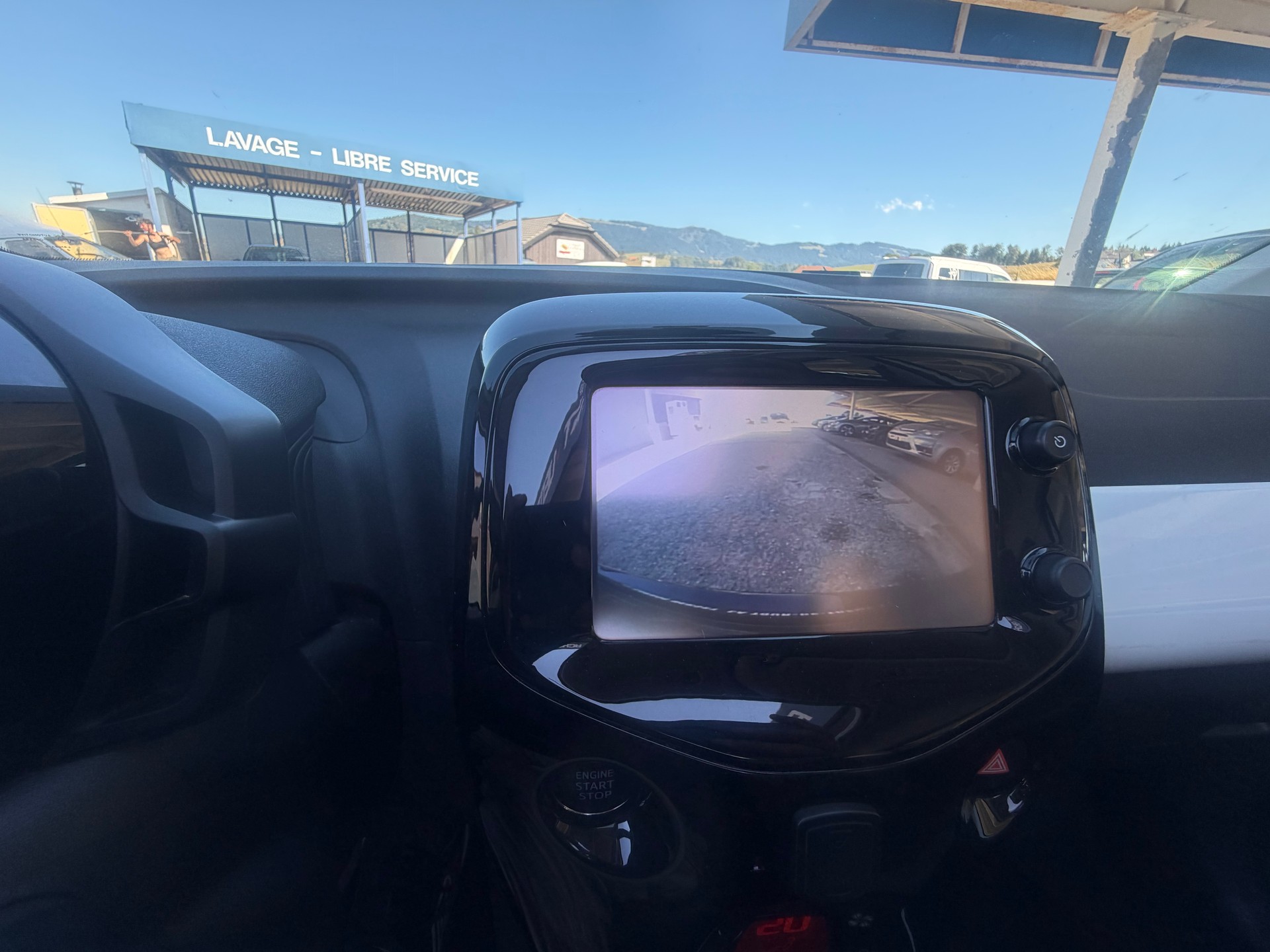 TOYOTA Aygo 1.0 VVT-i x-wave-image-9