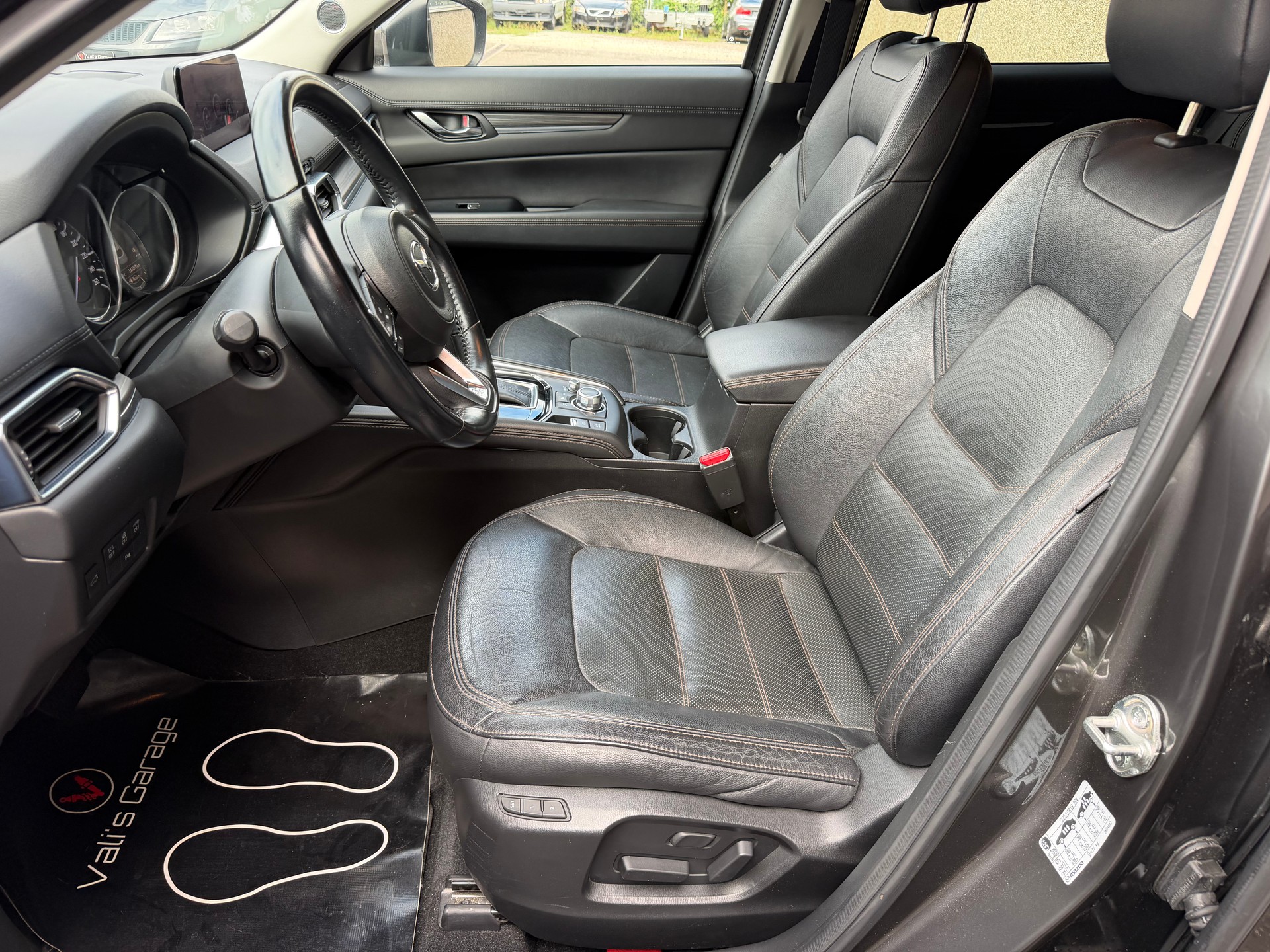 MAZDA CX-5 SKYACTIV-D 175 Revolution AWD Automat-image-6