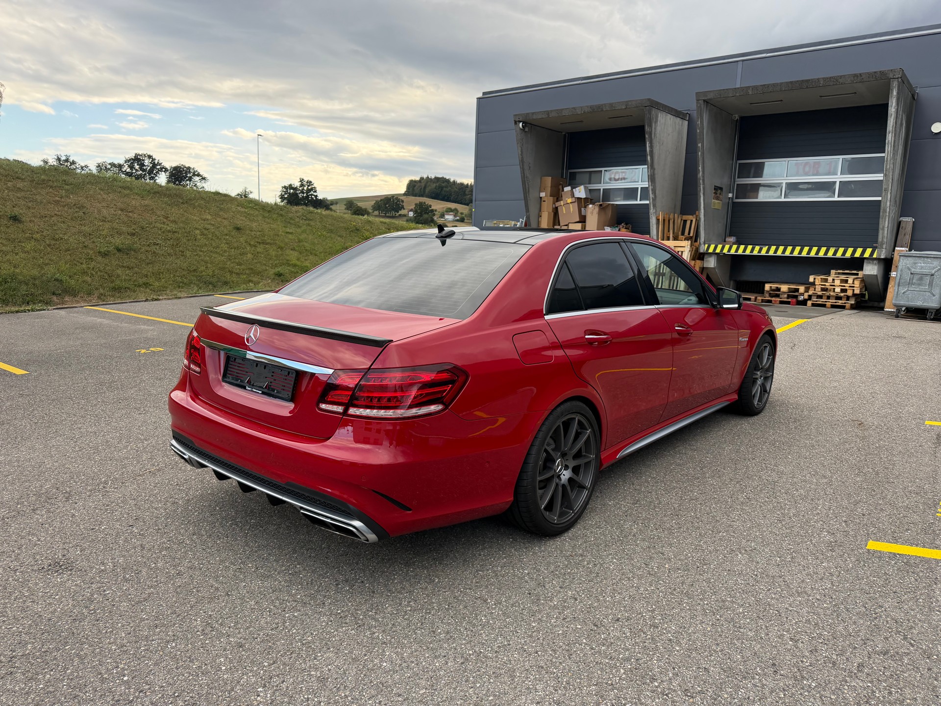 MERCEDES-BENZ E 63 AMG S 4Matic Speedshift-image-4