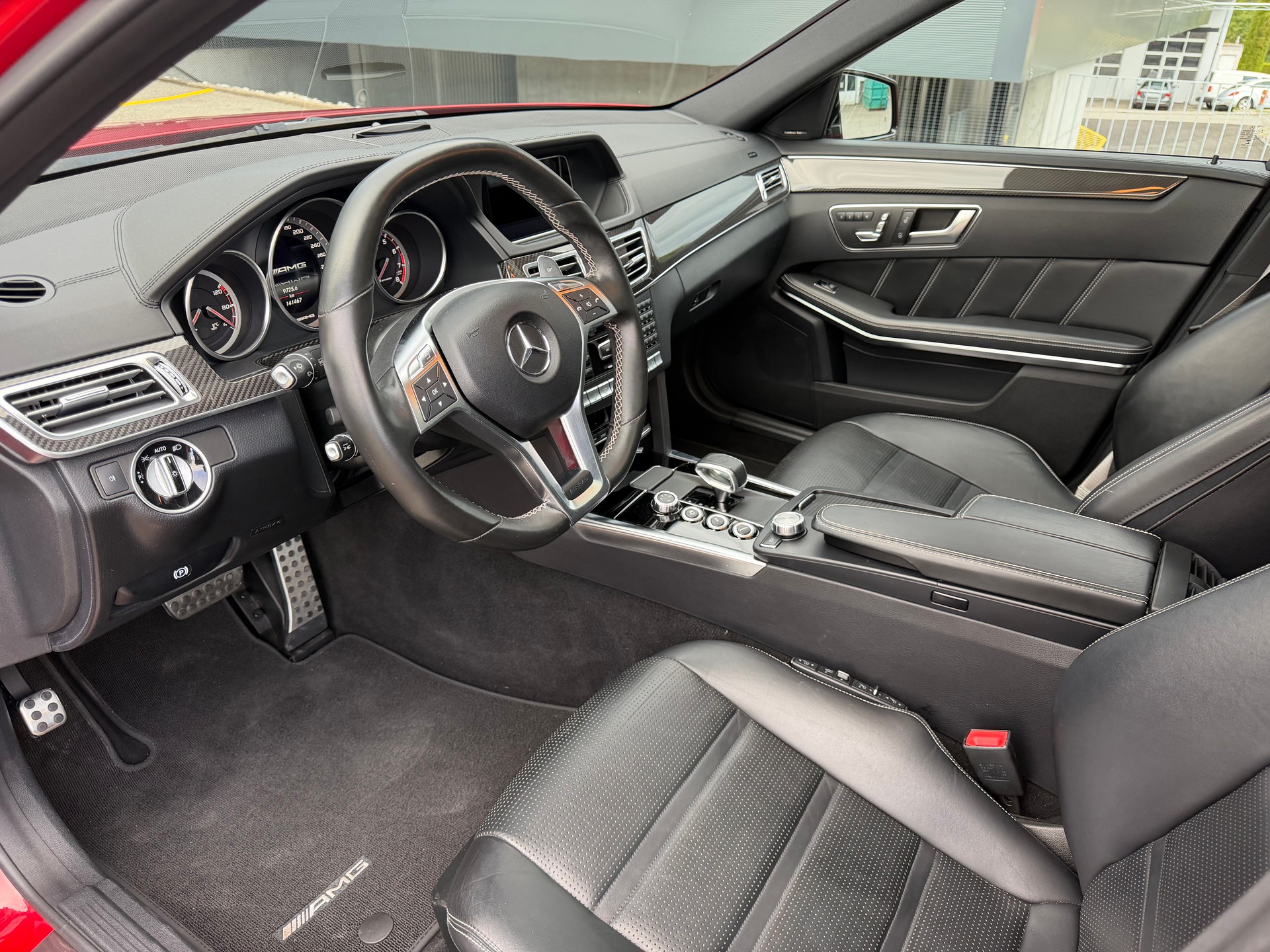 MERCEDES-BENZ E 63 AMG S 4Matic Speedshift-image-12