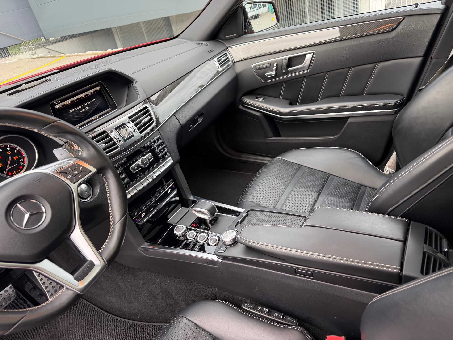 MERCEDES-BENZ E 63 AMG S 4Matic Speedshift-image-13