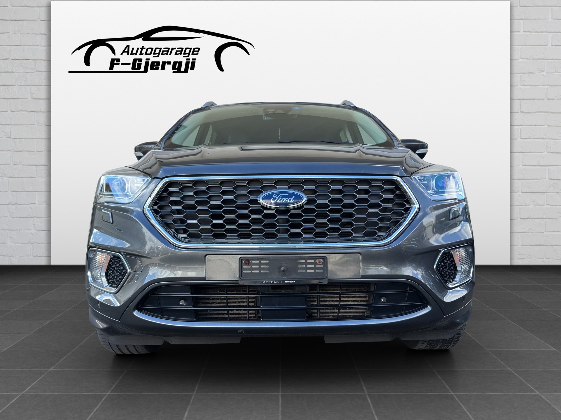 FORD Kuga 2.0 TDCi Vignale 4WD PowerShift-image-2