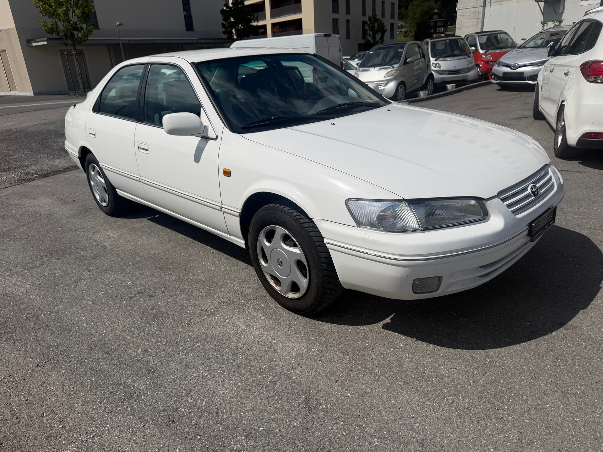 TOYOTA Camry 2.2-image-2