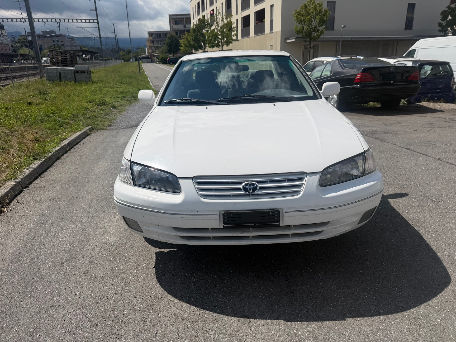 TOYOTA Camry 2.2-image-1