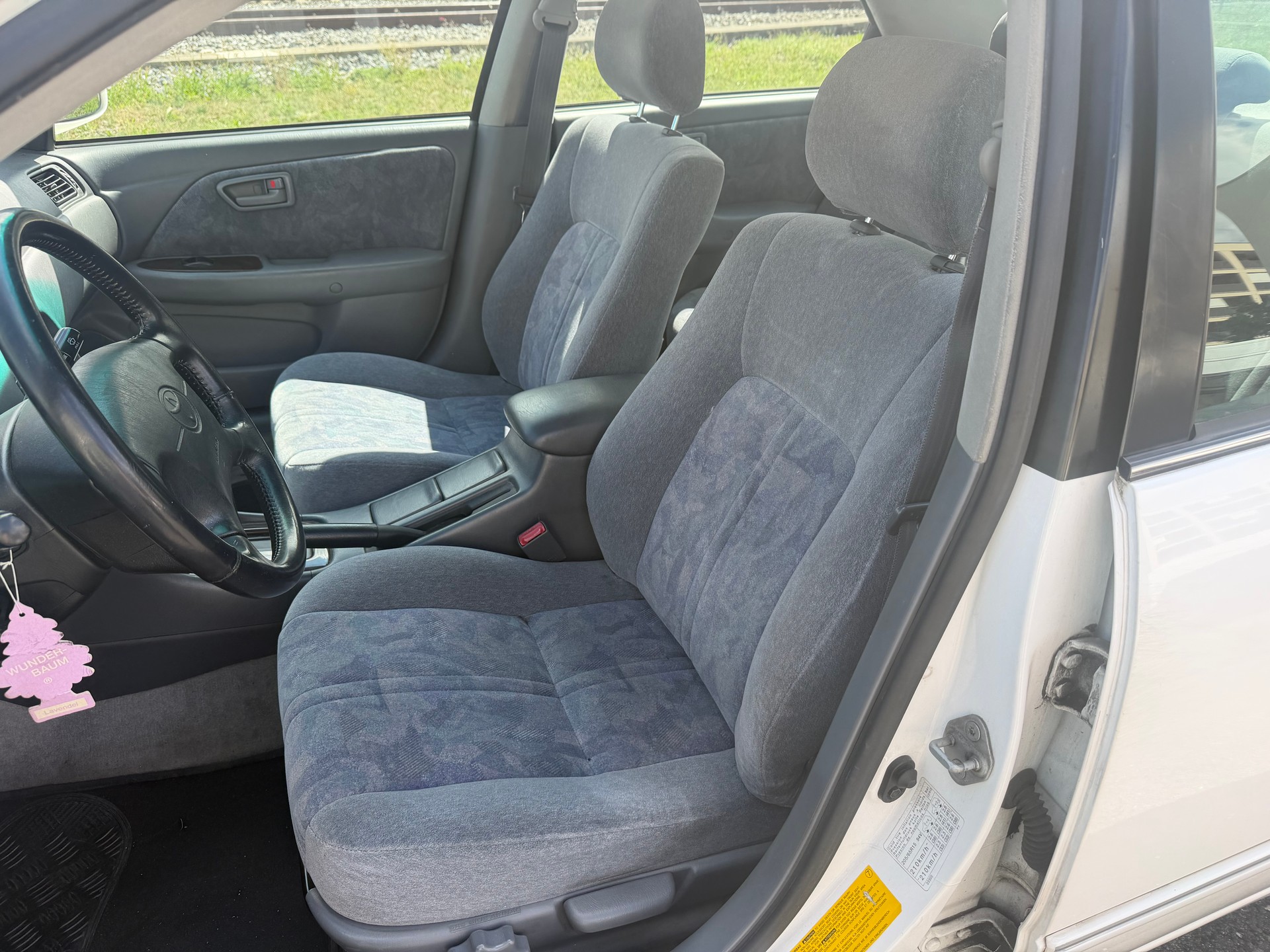 TOYOTA Camry 2.2-image-8