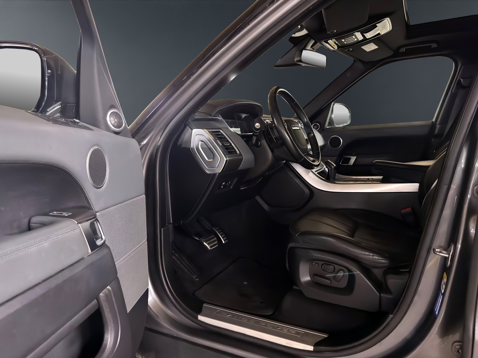 LAND ROVER Range Rover Sport 4.4 SDV8 HSE Dynamic Automatic-image-8