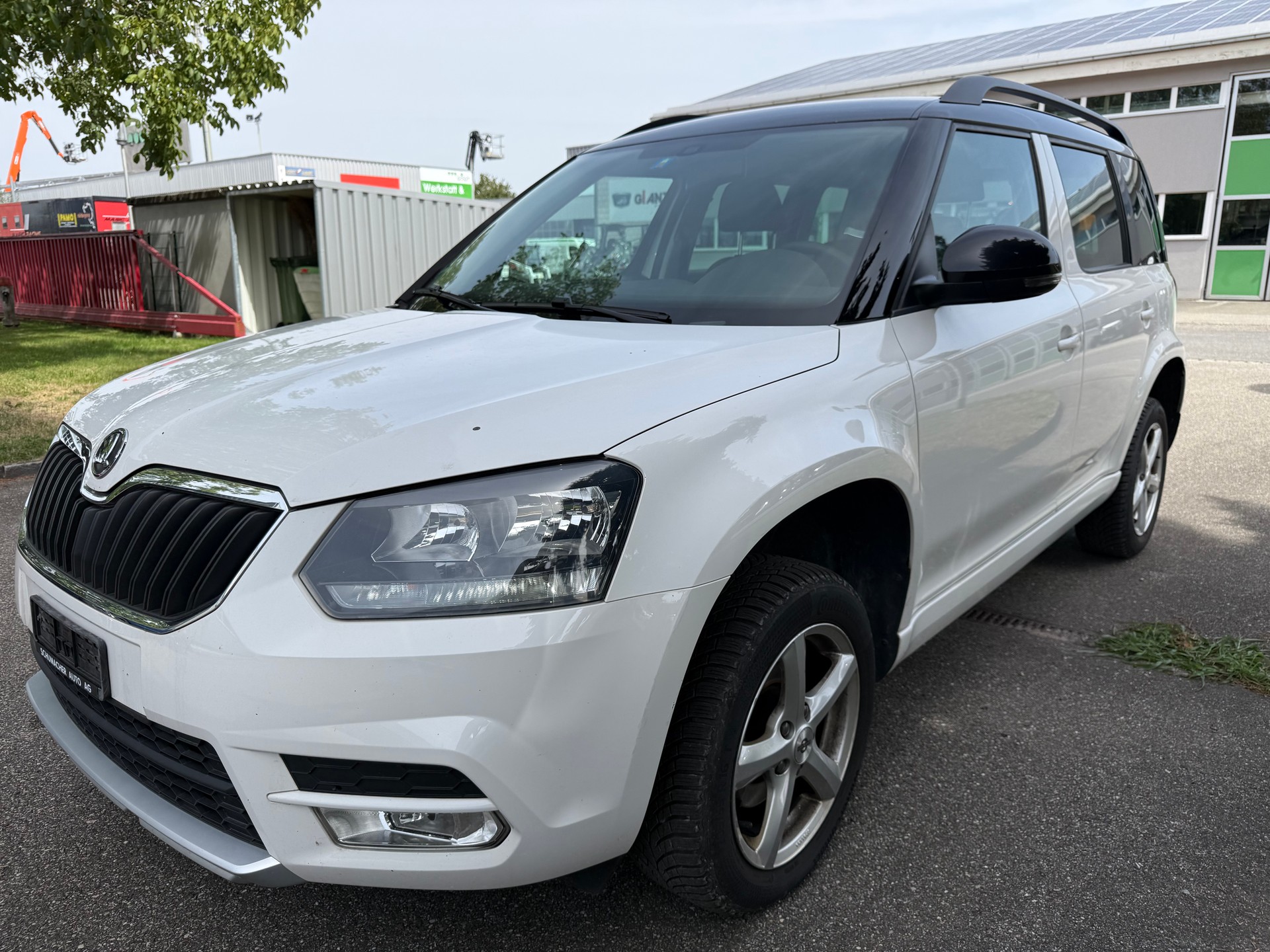 SKODA Yeti 1.4 TSI Ambition 4x2 DSG-image-5