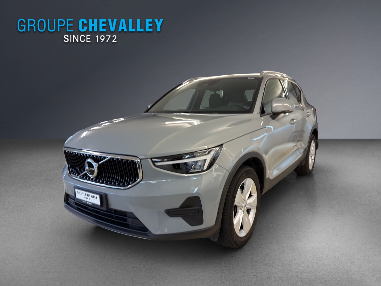 VOLVO XC40 T2 Core Geartronic-image-0