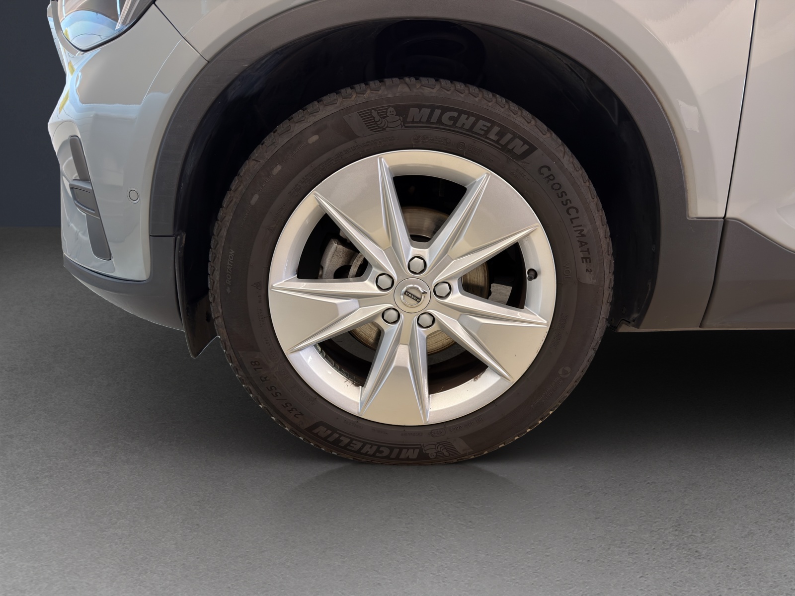 VOLVO XC40 T2 Core Geartronic-image-5