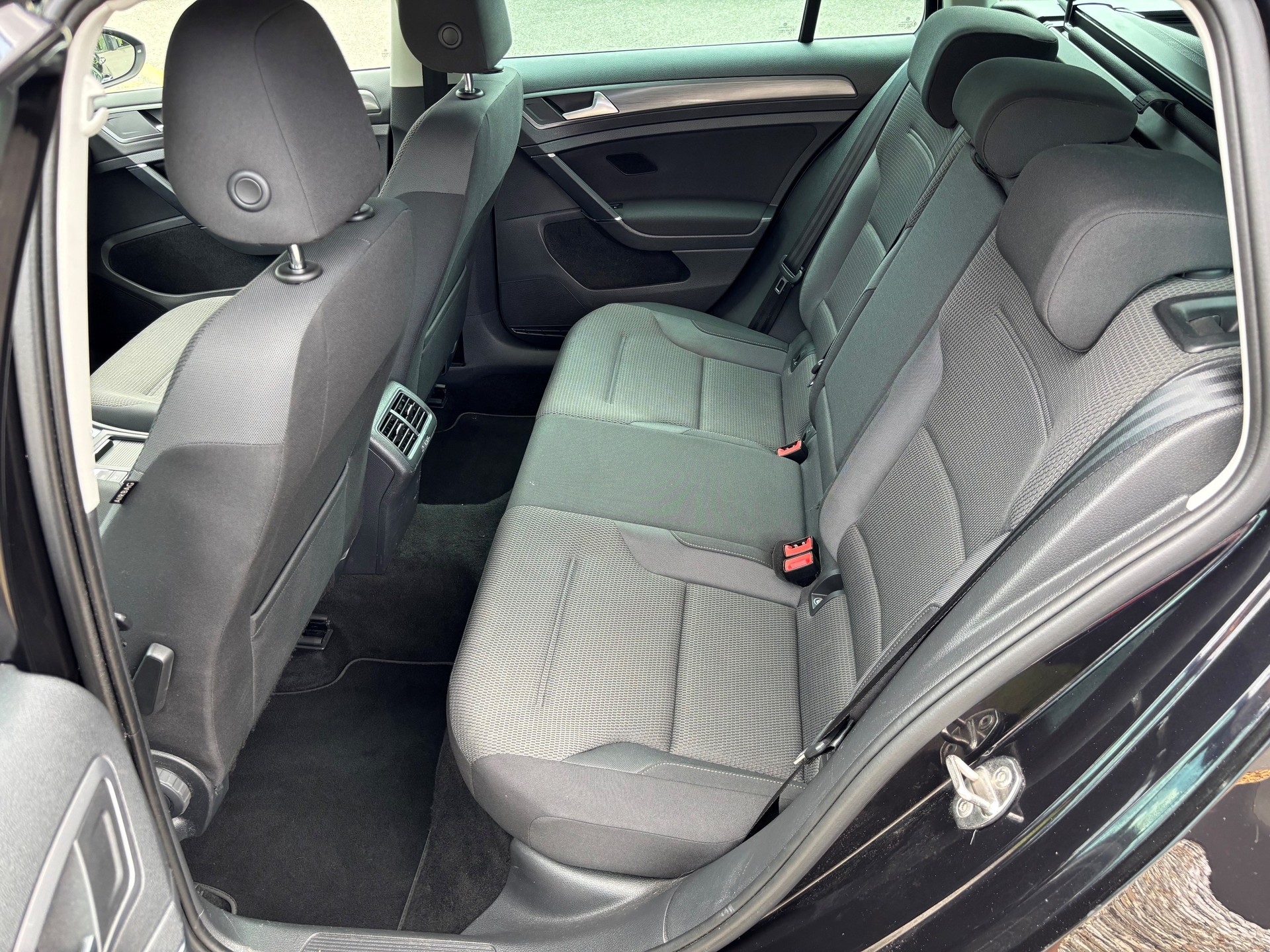 VW Golf Variant 1.5 TSI EVO Comfortline DSG-image-14