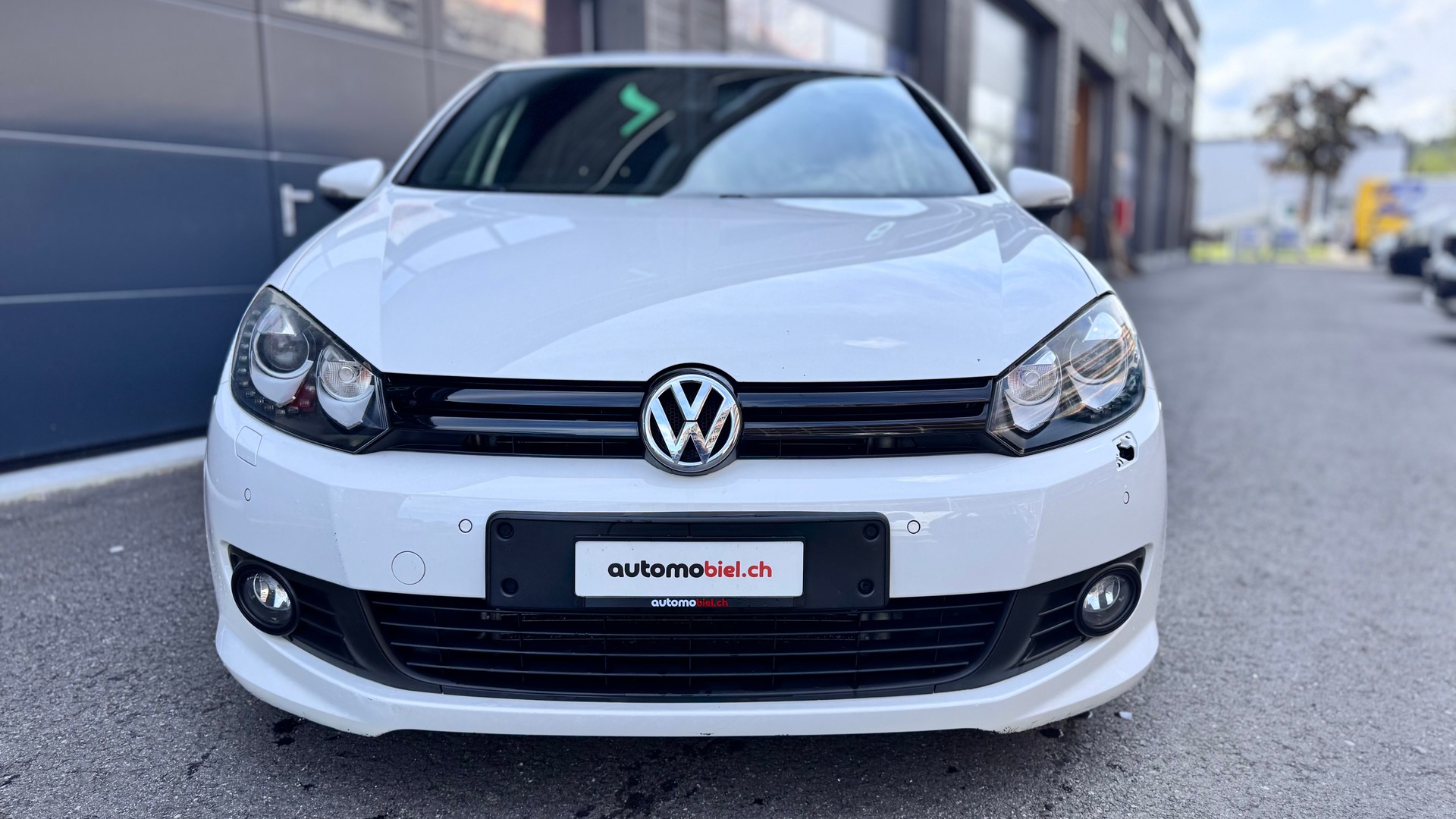 VW Golf 1.4 TSI R Line-image-1