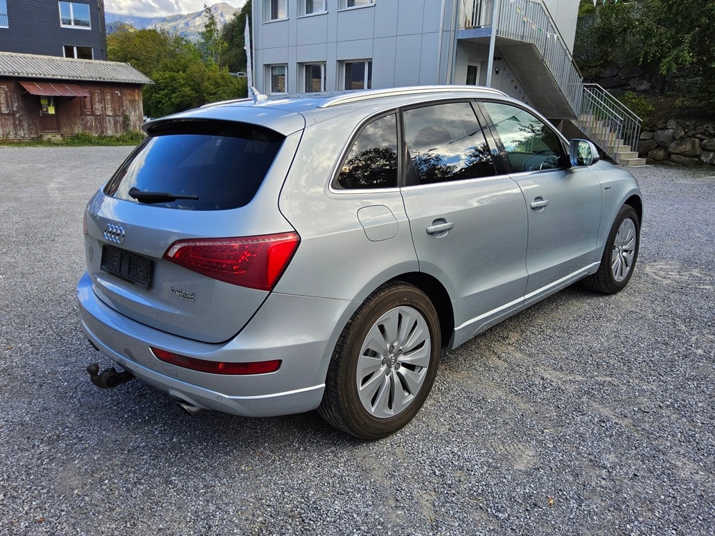 AUDI Q5 2.0 TFSI hybrid quattro tiptronic-image-7