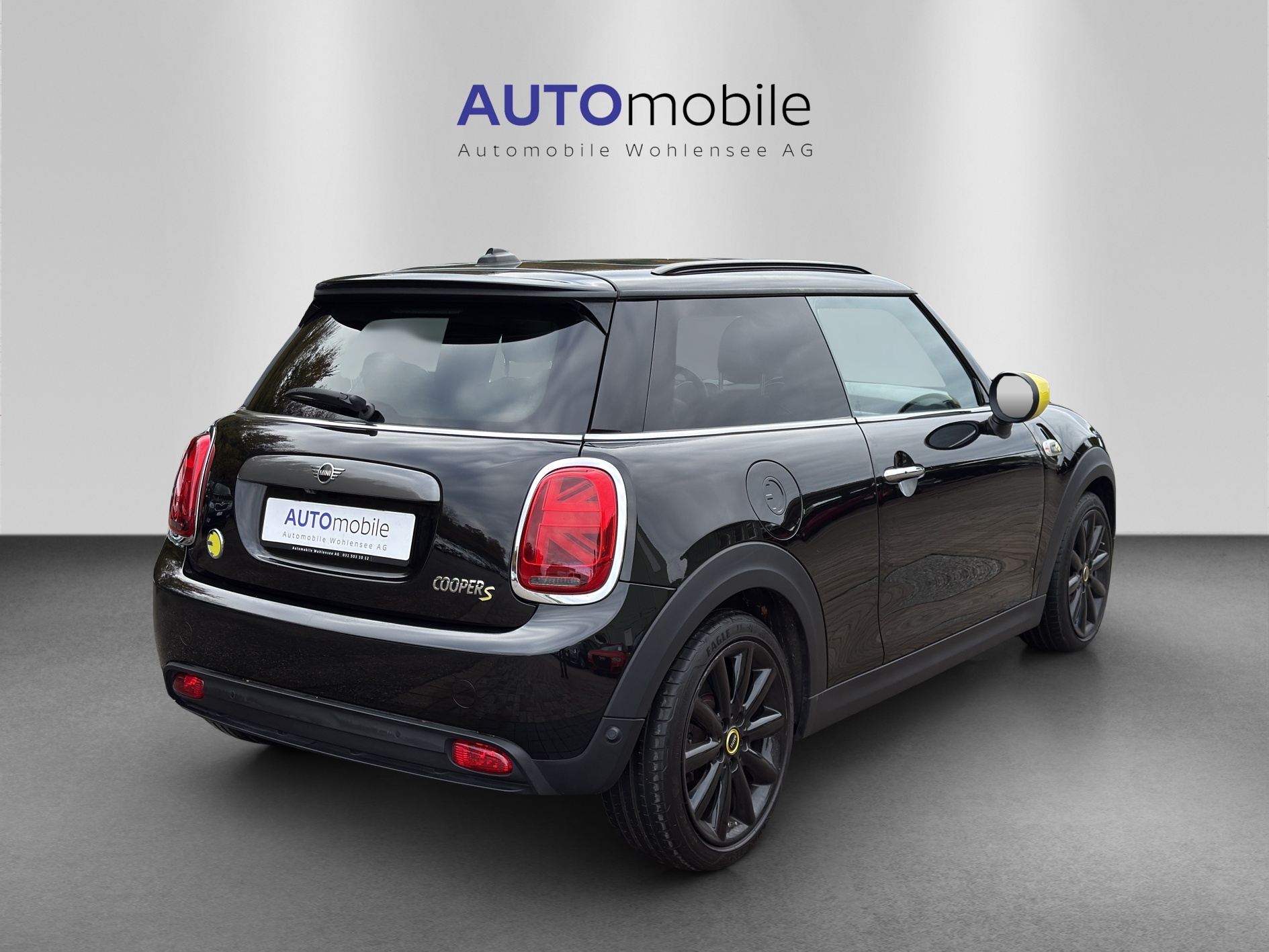 MINI Cooper SE-image-4