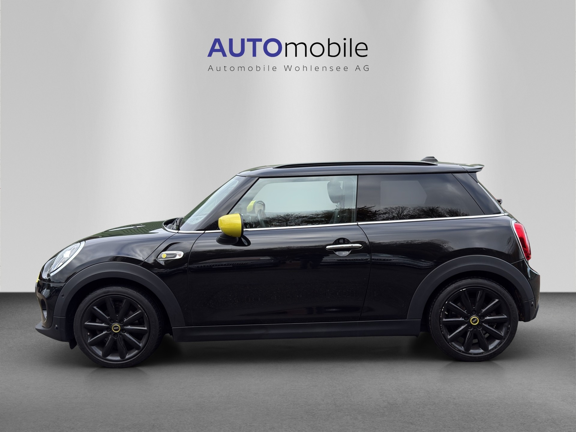 MINI Cooper SE-image-0