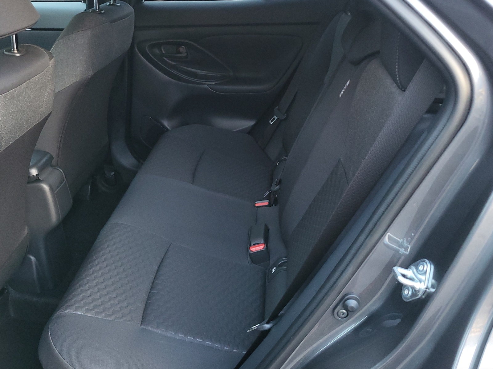 TOYOTA Yaris Cross 1.5 VVT-i HSD Trend AWD-image-14