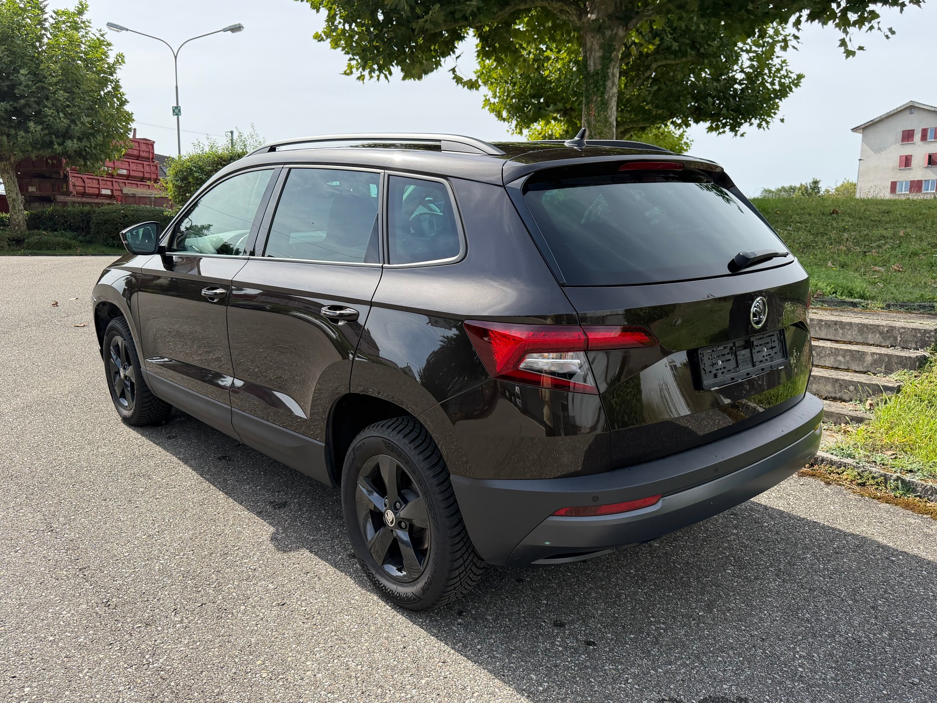 SKODA Karoq 1.5 TSI ACT Ambition DSG-image-2