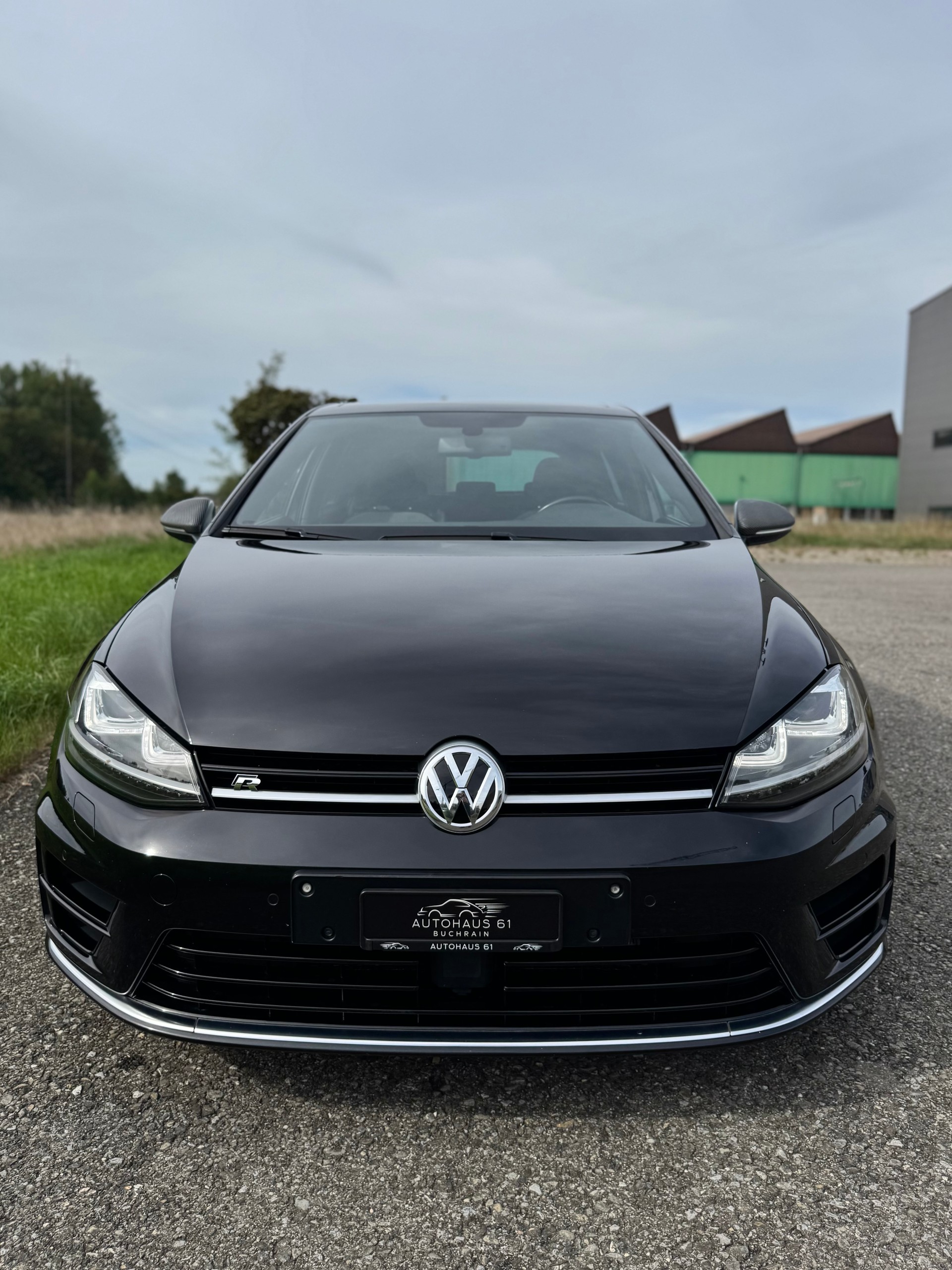 VW Golf 2.0 TSI R 4Motion DSG / ab MFK bei Verkauf-image-4