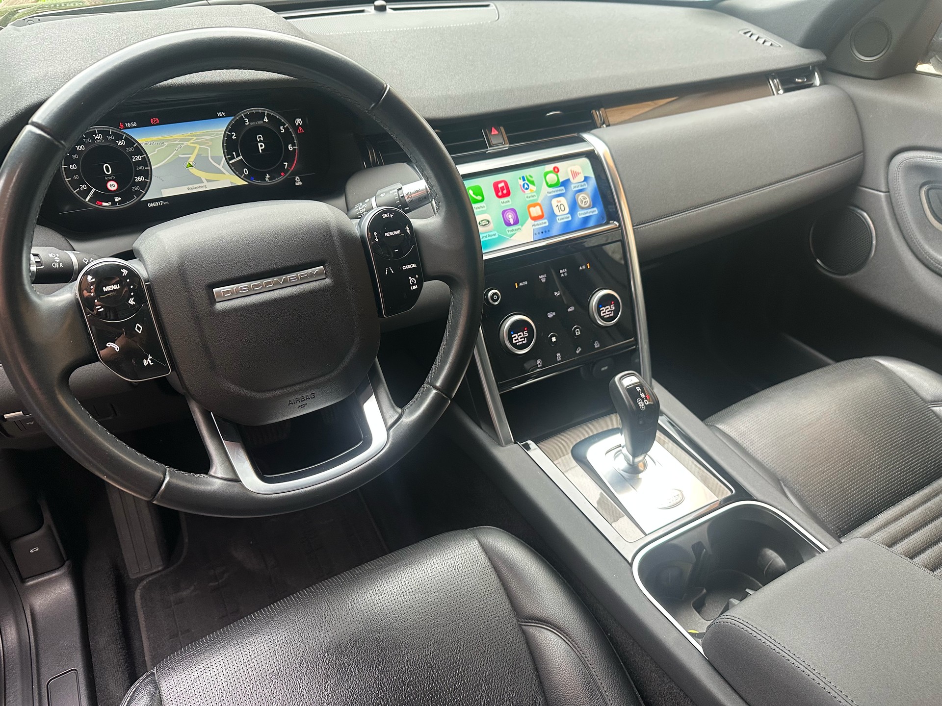 LAND ROVER DISCOVERY SPORT-image-5