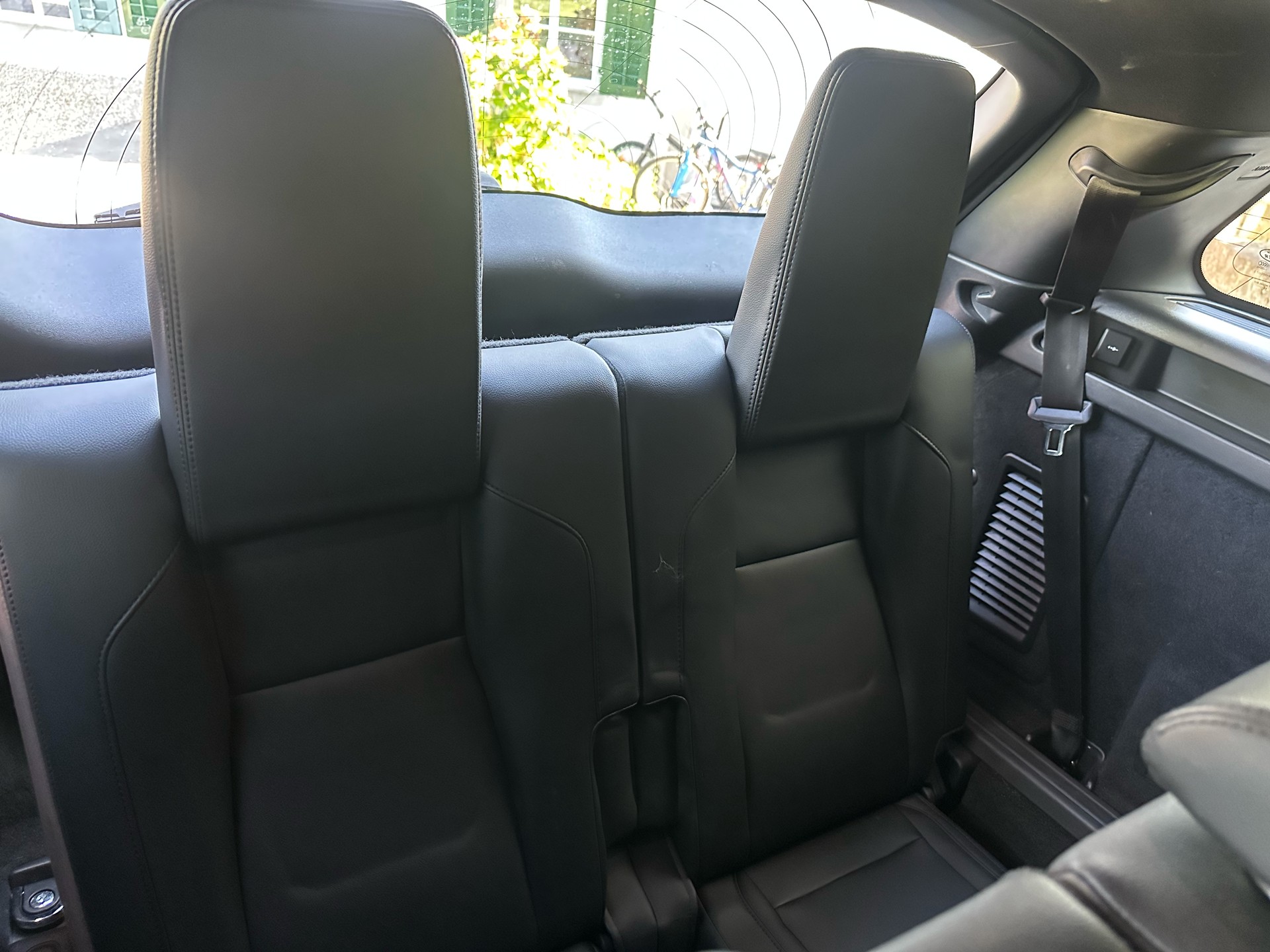 LAND ROVER DISCOVERY SPORT-image-11