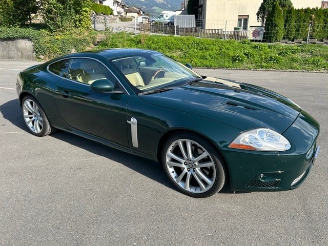 JAGUAR 4.2 V8 XKR-image-1