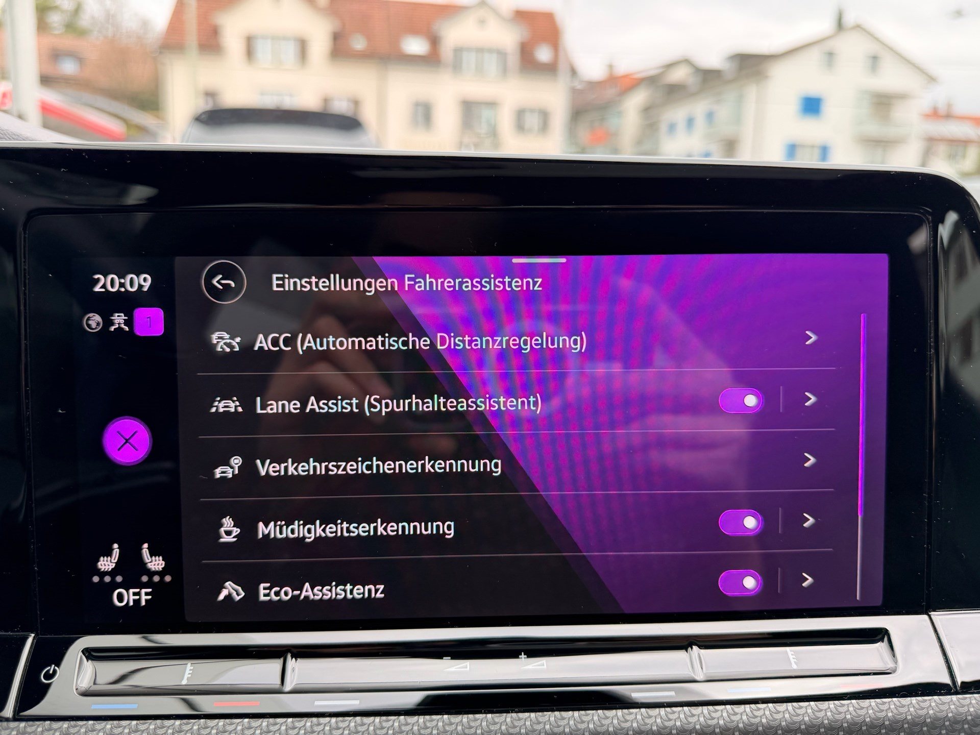 VW Golf 2.0 TSI DSG 4 MOTION R-LINE *** PANORAMAGLASDACH & VIELES MEHR ***-image-15