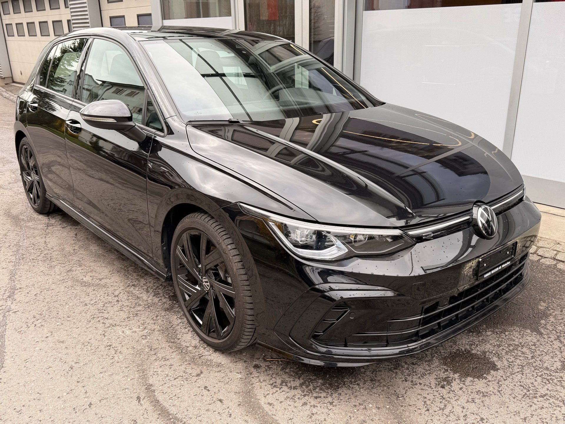 VW Golf 2.0 TSI DSG 4 MOTION R-LINE *** PANORAMAGLASDACH & VIELES MEHR ***-image-2