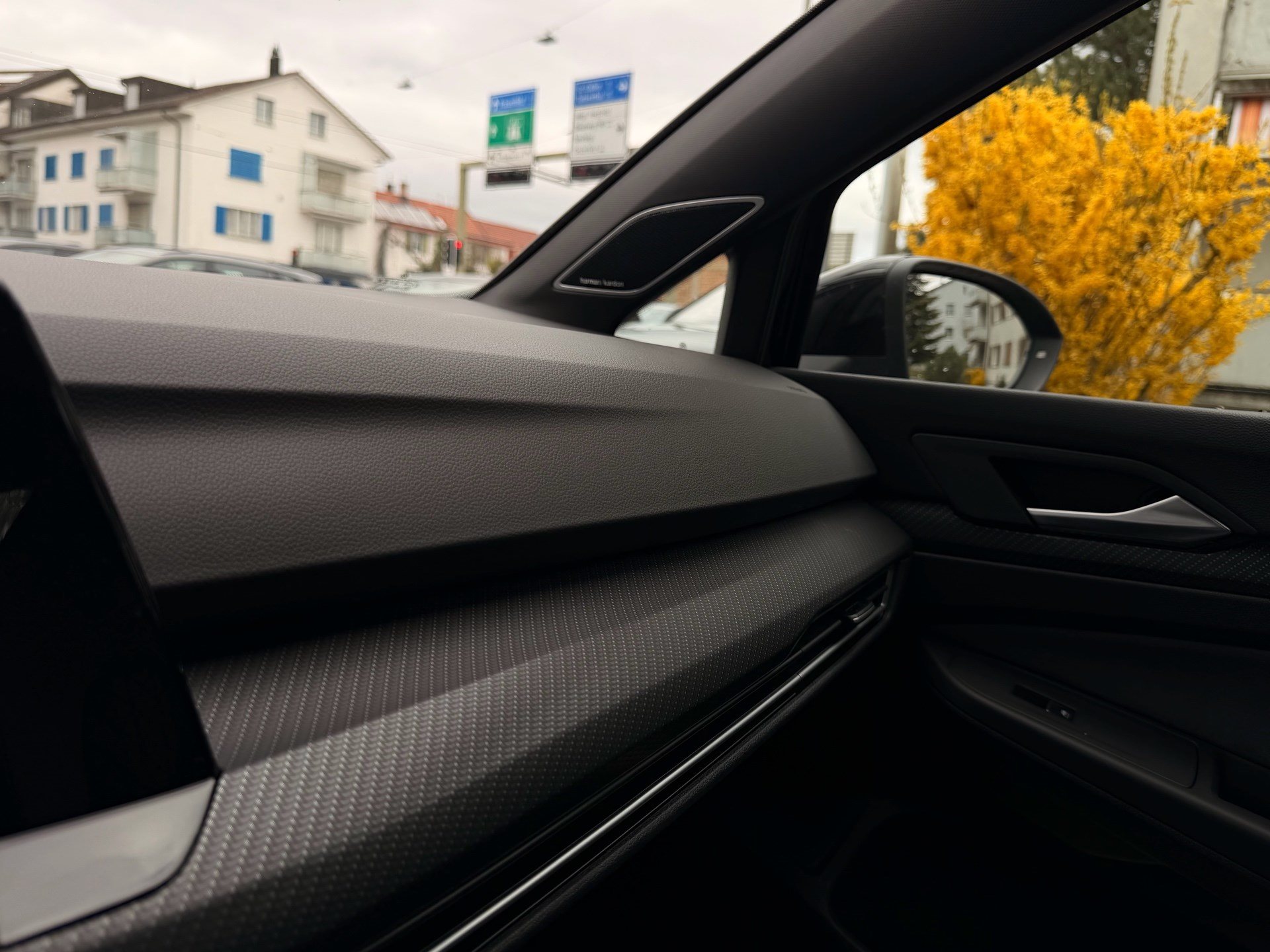 VW Golf 2.0 TSI DSG 4 MOTION R-LINE *** PANORAMAGLASDACH & VIELES MEHR ***-image-26