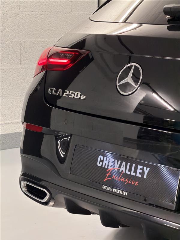 MERCEDES-BENZ CLA 250 e Shooting Brake EQ Hybrid-image-23