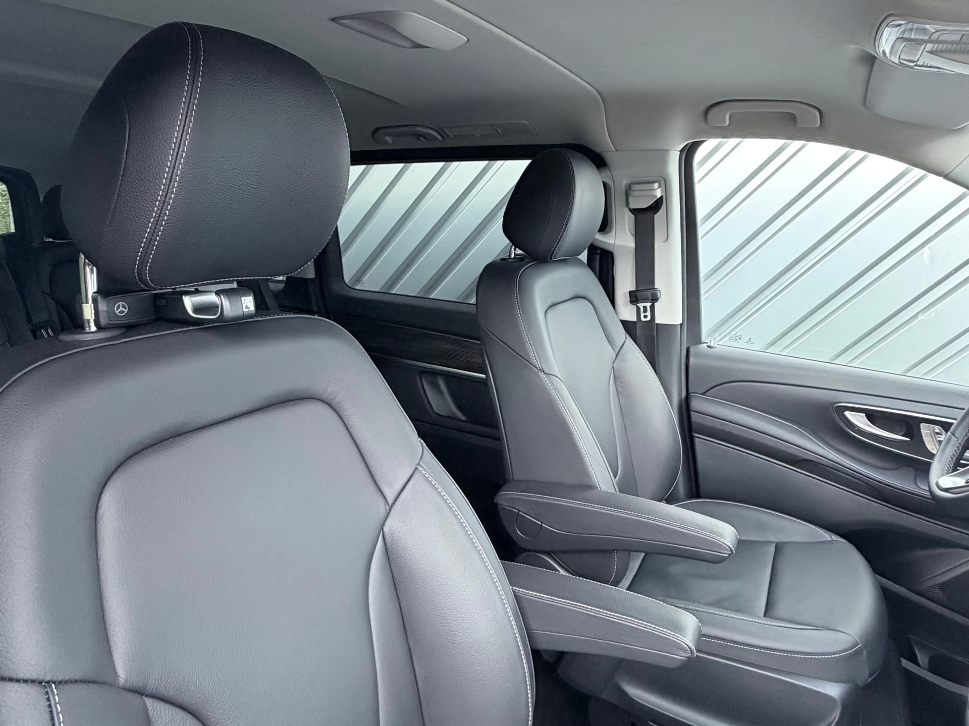 MERCEDES-BENZ V 250 d lang Avantgarde 4Matic G-Tronic-image-10