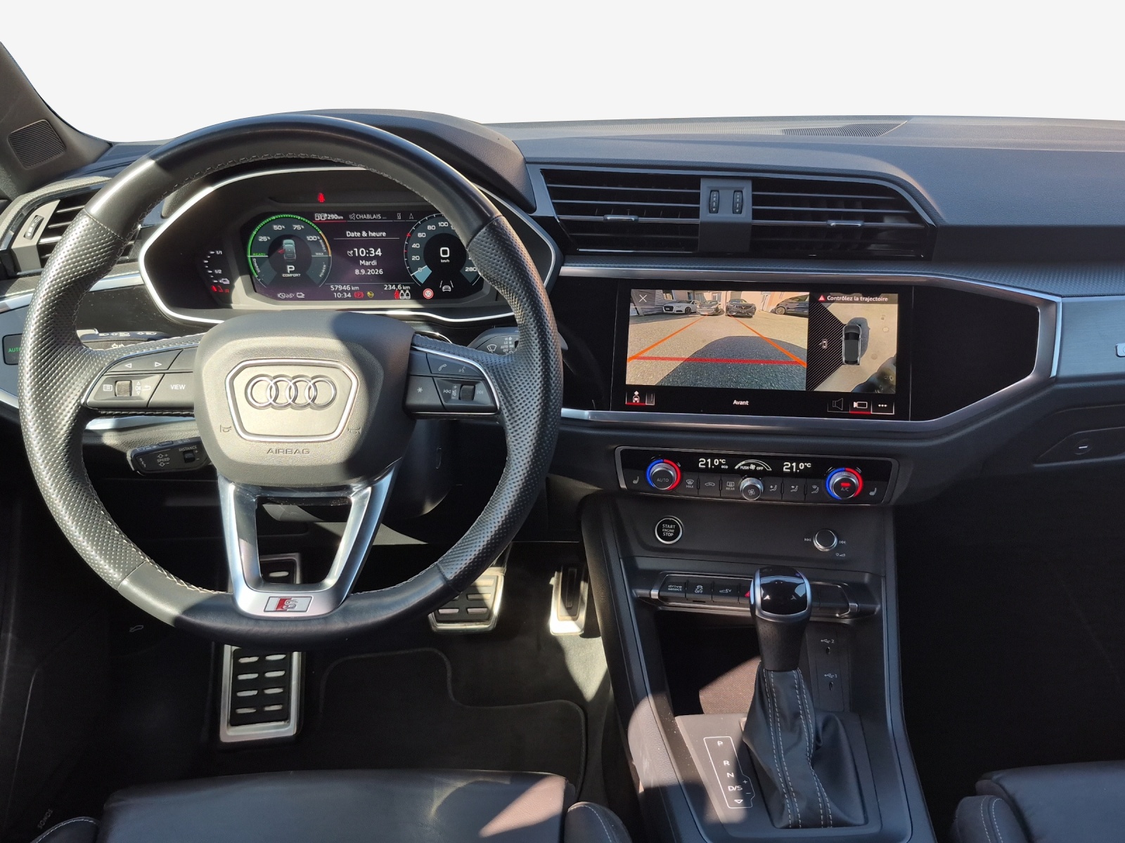 AUDI Q3 Sportback 45 TFSI e S line S-tronic-image-8