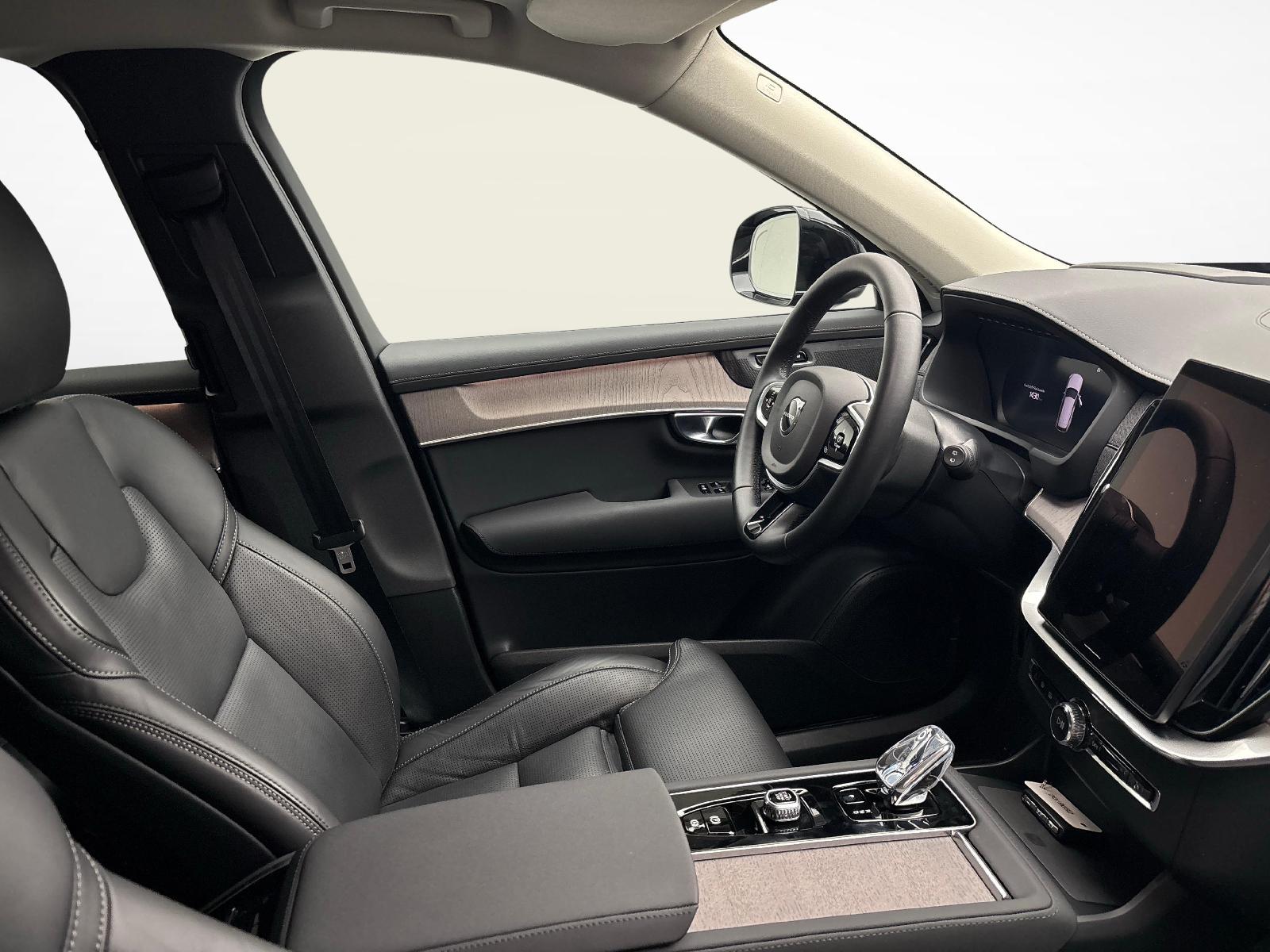 VOLVO XC90 2.0 B5 MH Plus Bright AWD-image-9