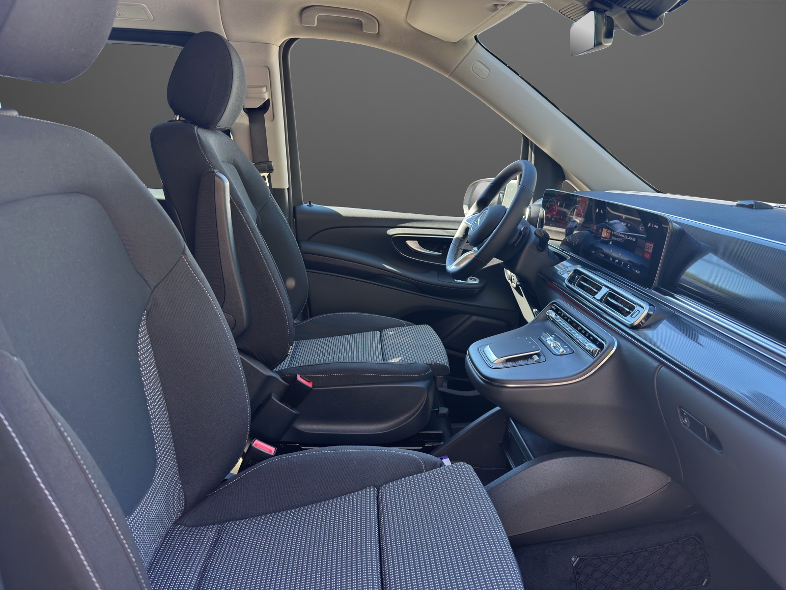 MERCEDES-BENZ V 250 d lang 4Matic Style 9G-Tronic-image-9