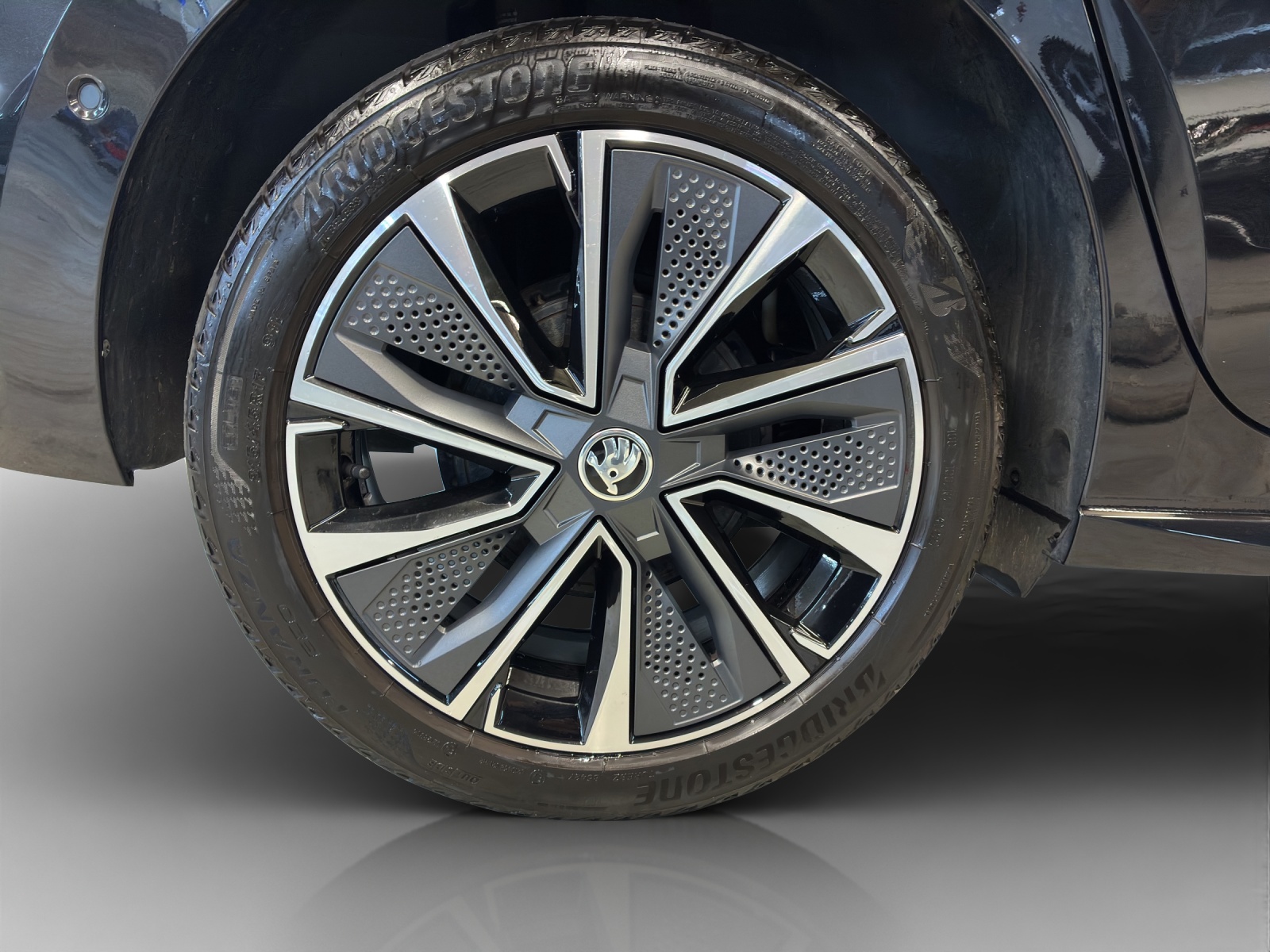 SKODA Fabia 1.0 TSI Monte Carlo DSG-image-14