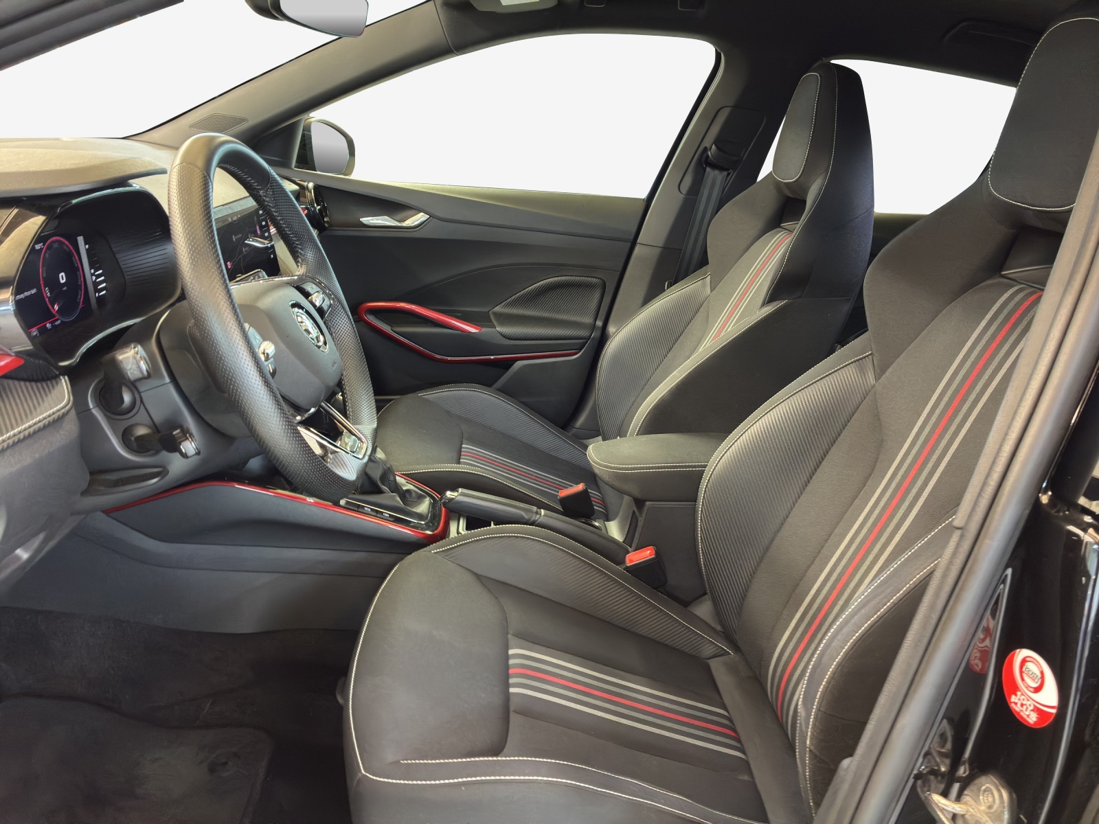 SKODA Fabia 1.0 TSI Monte Carlo DSG-image-7