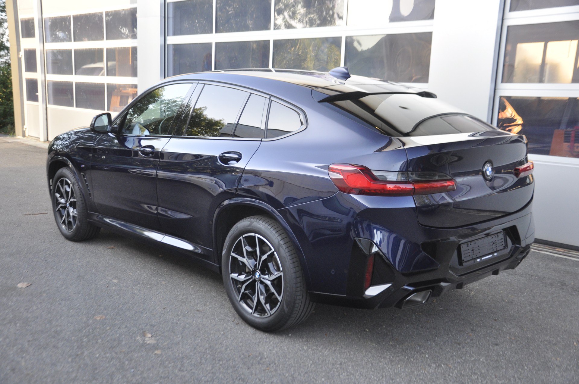 BMW X4 xDrive 48V 30i M Sport Steptronic-image-15